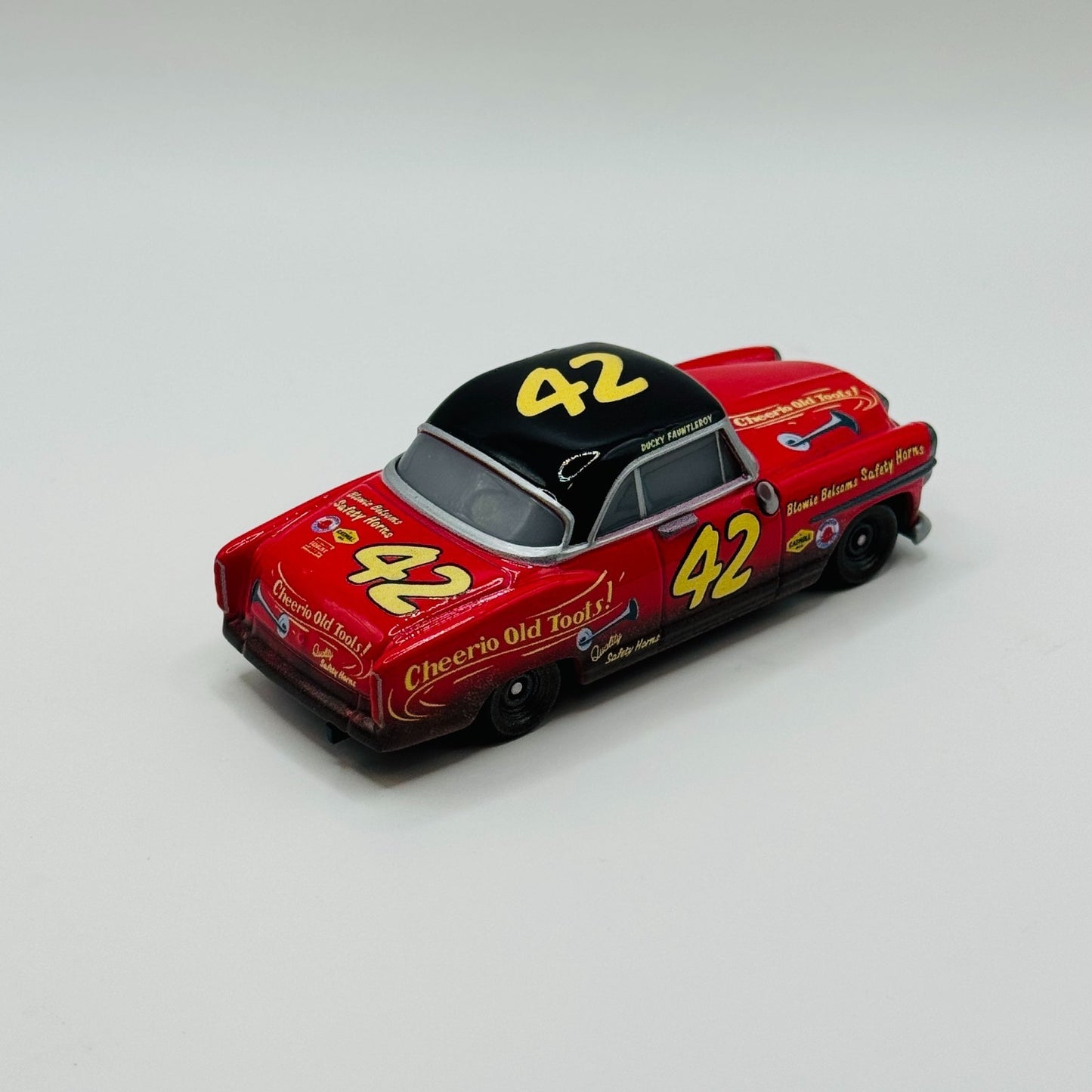 Disney Pixar Cars - DUCKY FAUNTLEROY Thomasville - 1:55 Diecast