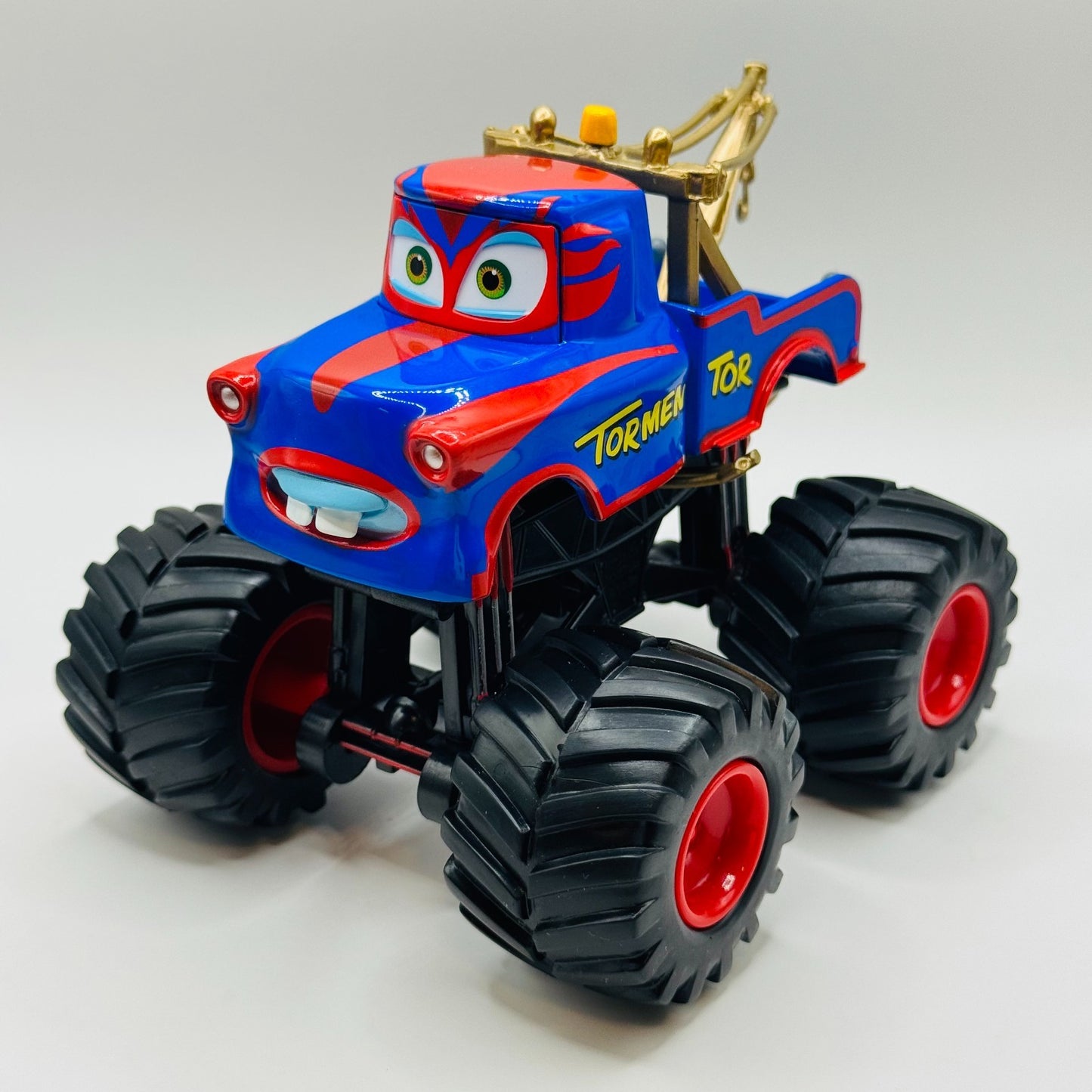 Disney Pixar Cars TORMENTOR FRIGHTENING MCMEAN Monster Truck Mater 1:43 Diecast