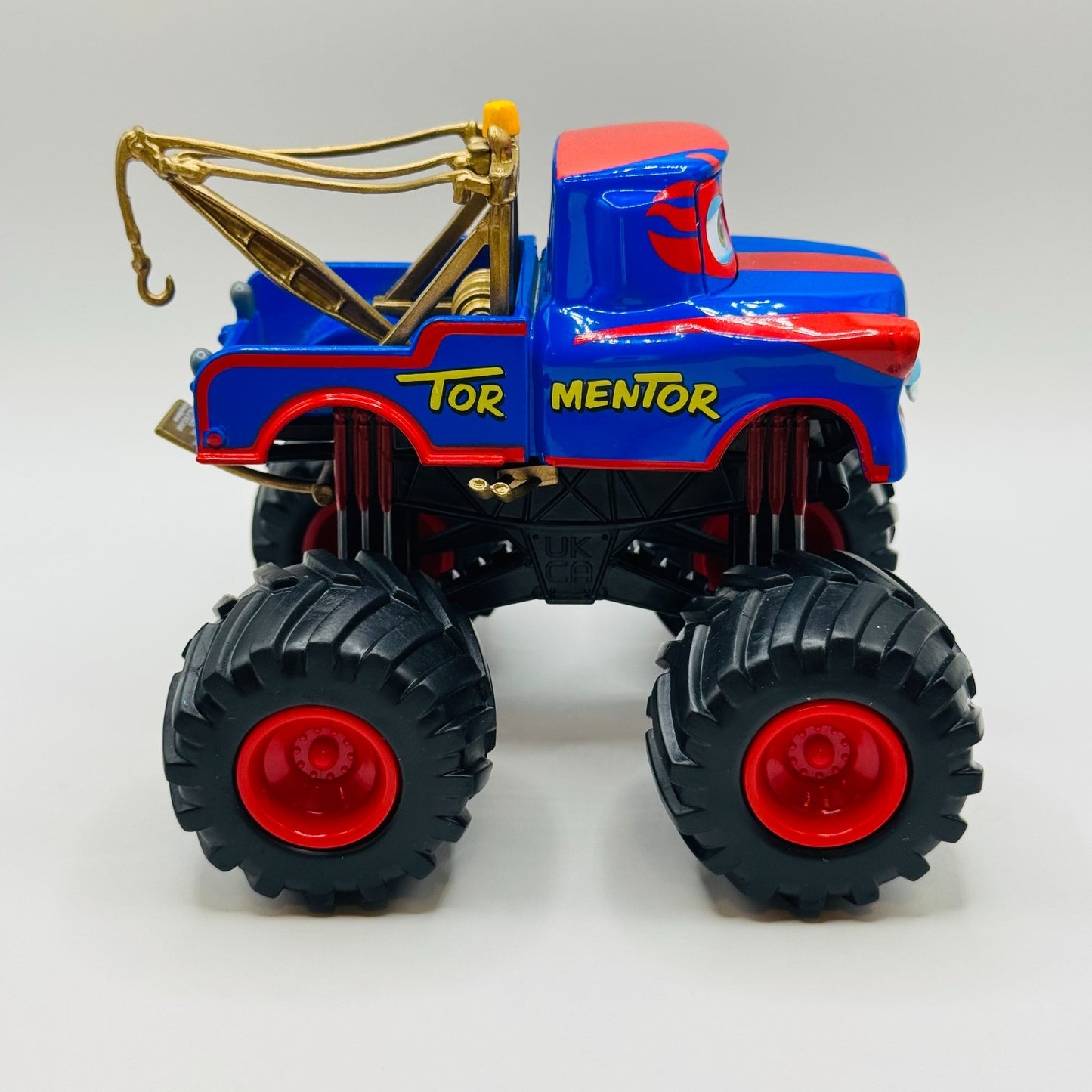 Disney Pixar Cars TORMENTOR FRIGHTENING MCMEAN Monster Truck Mater 1:43 Diecast