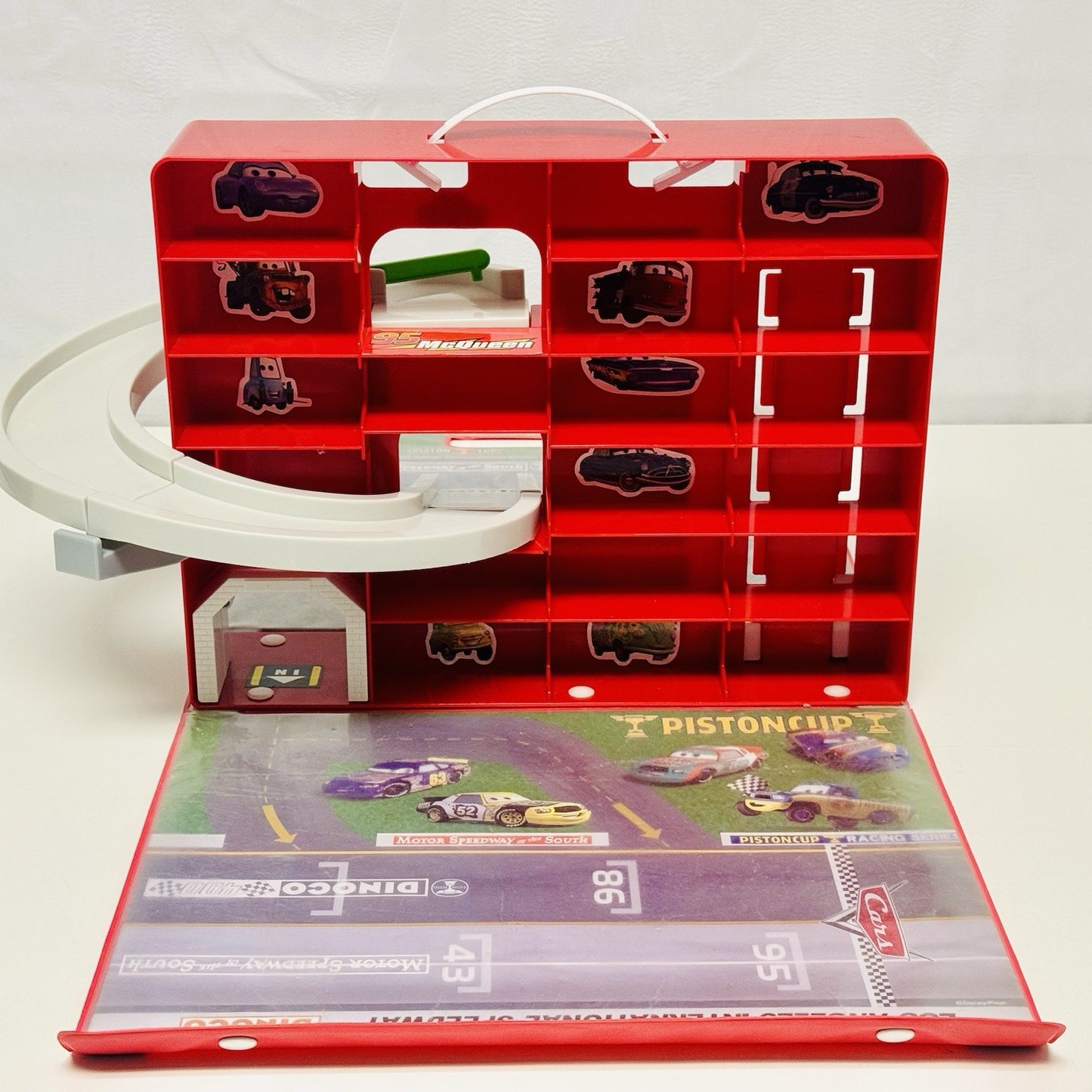 Disney Pixar Cars - Takara Tomy Tomica PISTON CUP PANORAMA CARRY CASE PLAYSET