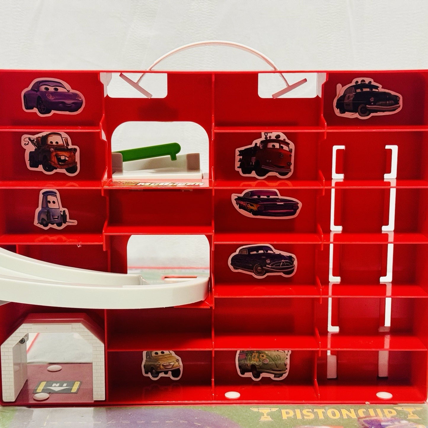Disney Pixar Cars - Takara Tomy Tomica PISTON CUP PANORAMA CARRY CASE PLAYSET