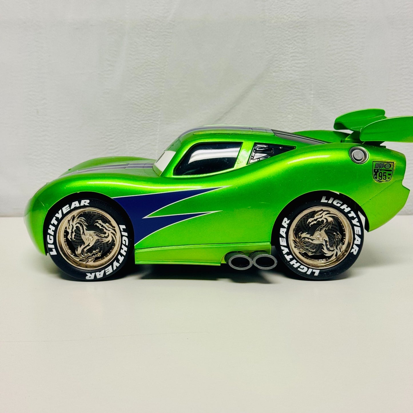 Disney Pixar Cars - RIDEMAKERZ HOT ROD GREEN LIGHTNING MCQUEEN Cars 2