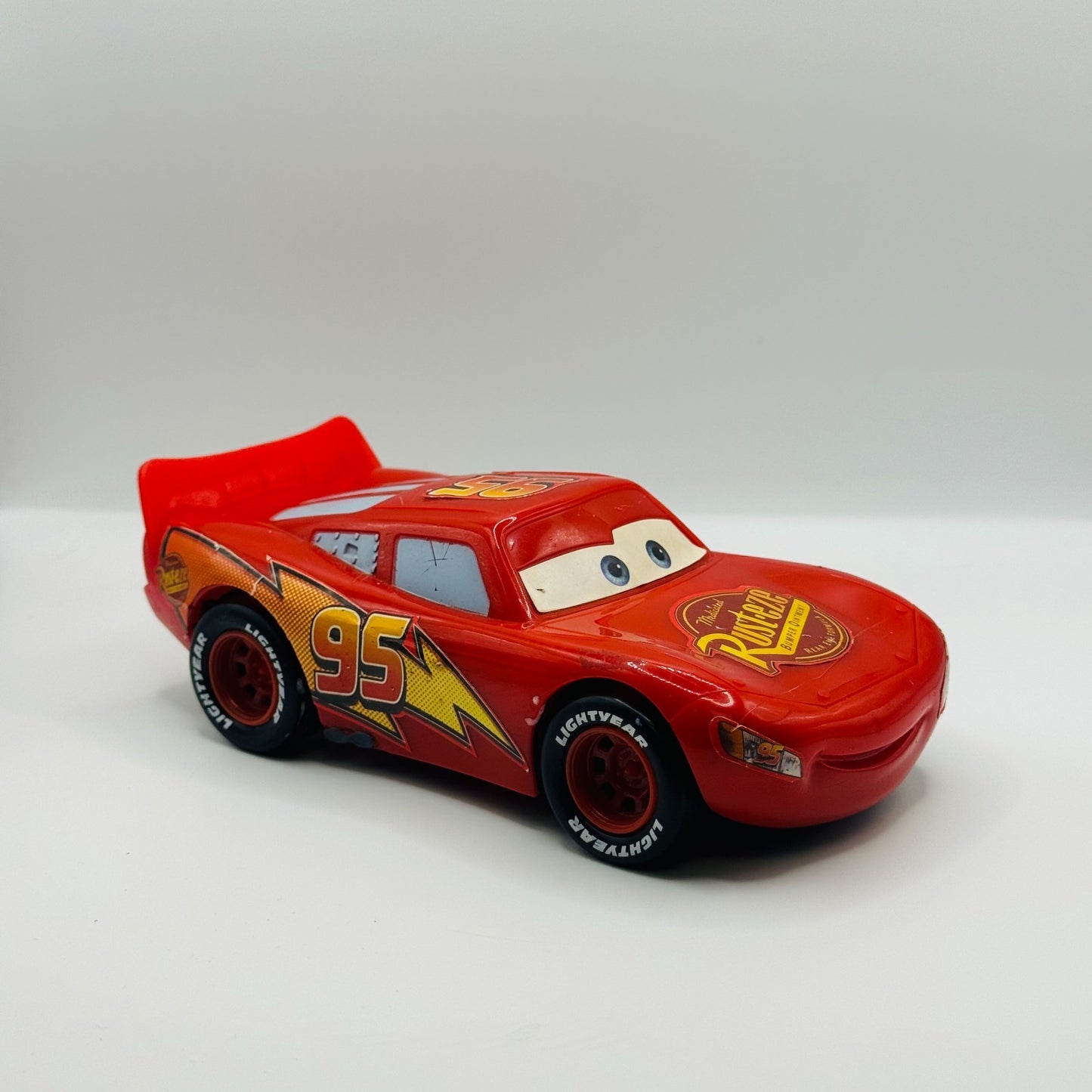 Disney Pixar Cars - LIGHTNING MCQUEEN Race O Rama 2009 - 6" Plastic
