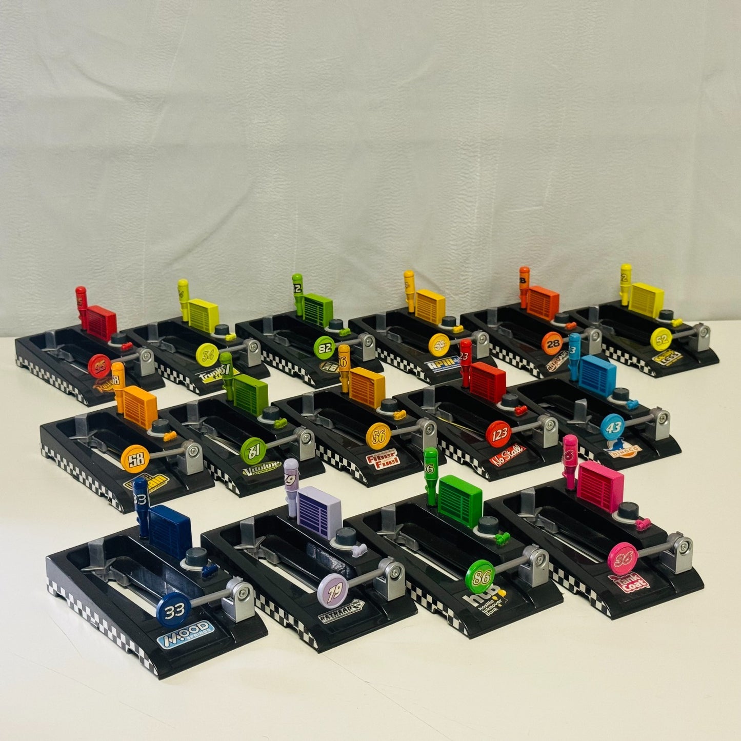 Disney Pixar Cars - PISTON CUP PIT RACE-OFF LAUNCHERS SET OF 15 - 1:55 Diecast