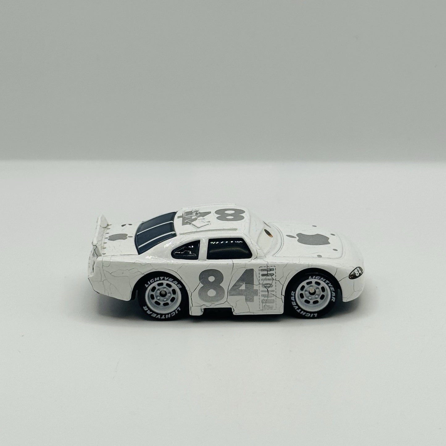 Disney Pixar Cars 1/1000 APPLE CAR SPEEDWAY OF THE SOUTH *Zinc Pest 1:55 Diecast