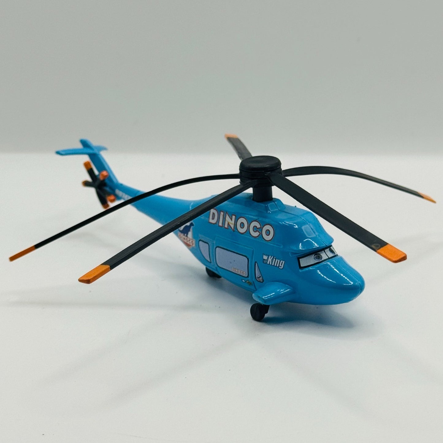 Disney Pixar Cars - DINOCO HELICOPTER ROTOR TURBOSKY Disney Store - 1:43 Diecast