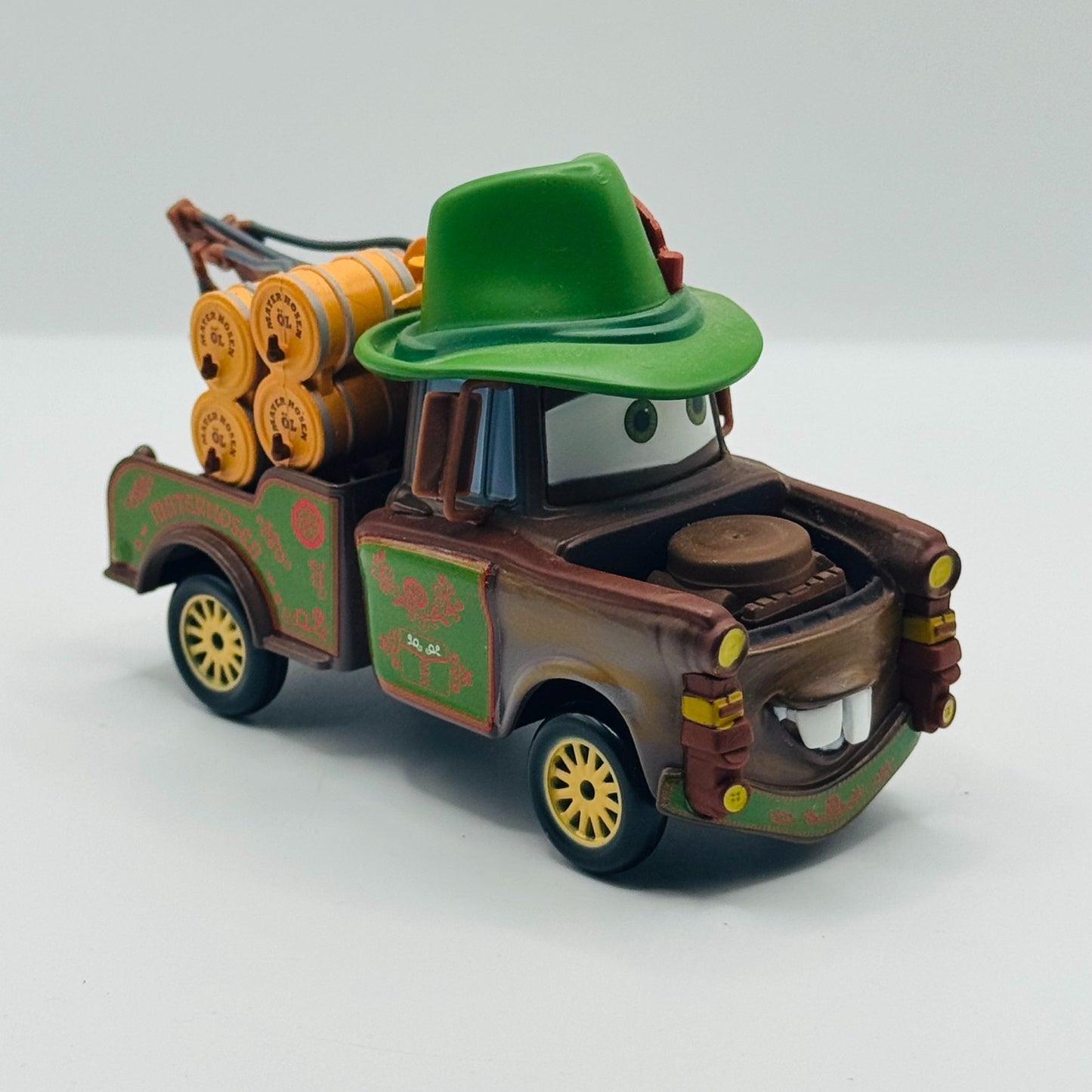 Disney Pixar Cars - MATERHOSEN Disney Store - 1:43 Diecast