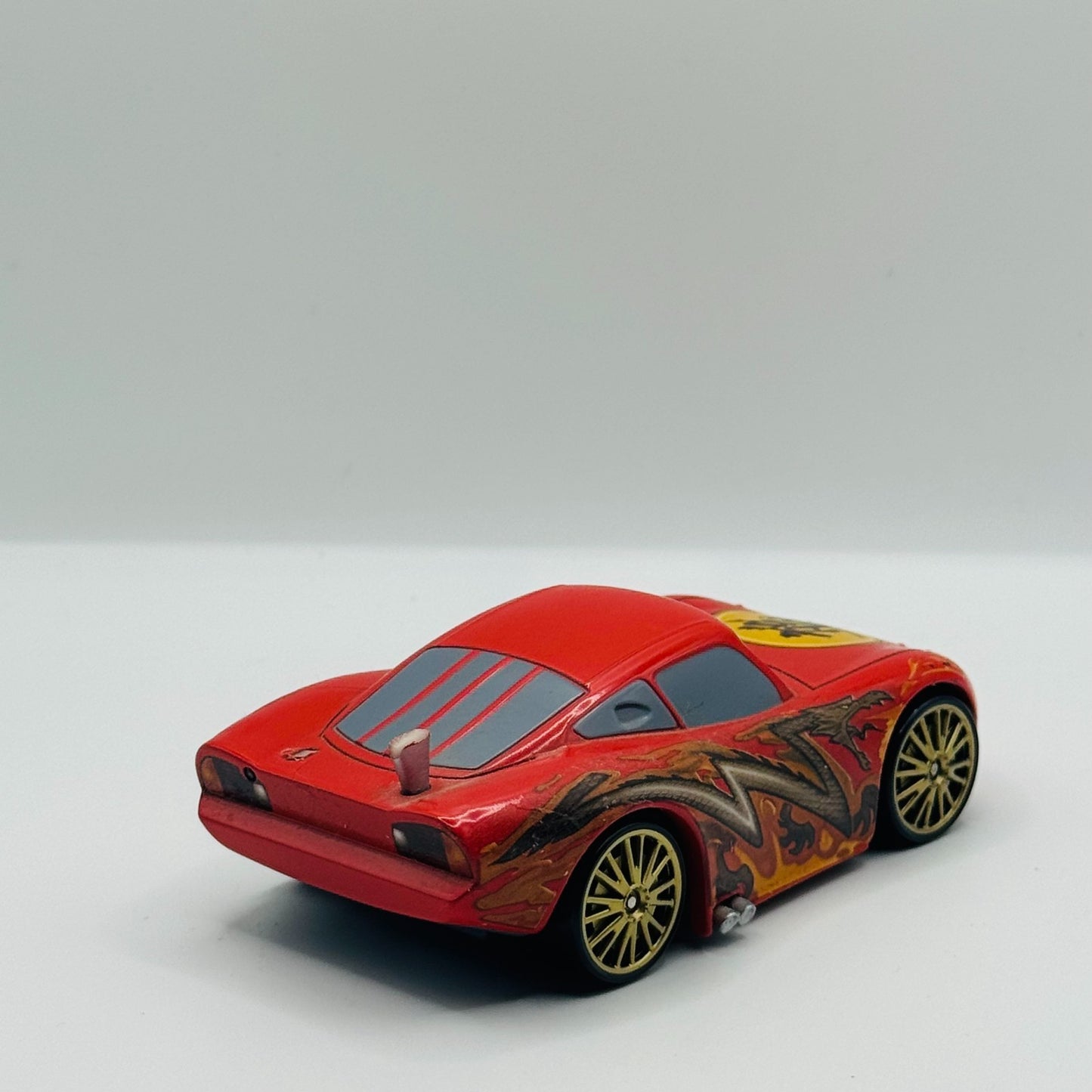 Disney Pixar Cars DRAGON LIGHTNING MCQUEEN TOKYO MATER Disney Store 1:43 Diecast