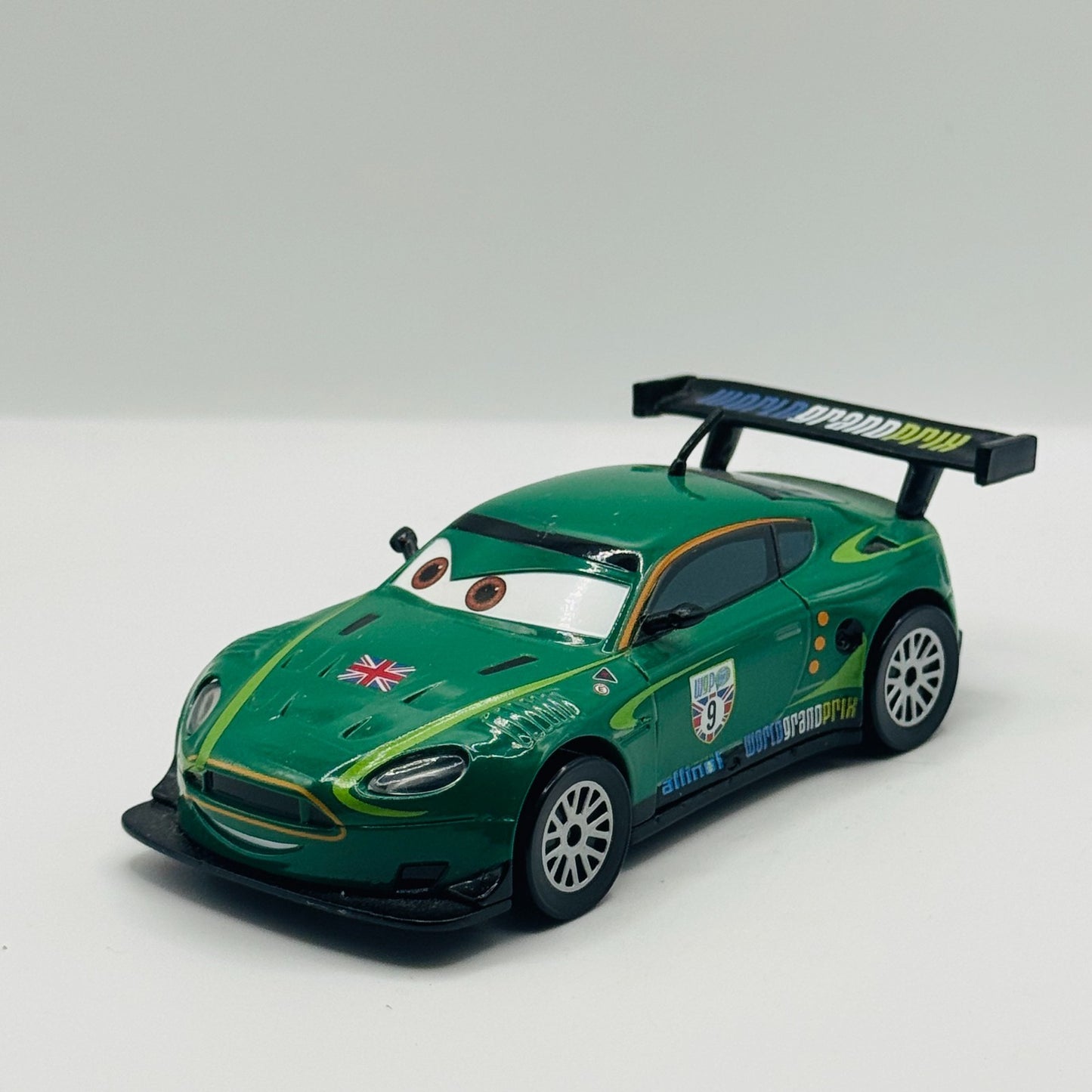 Disney Pixar Cars - WGP RACERS LIGHT UP *UNTESTED* Disney Store - 1:43 Diecast