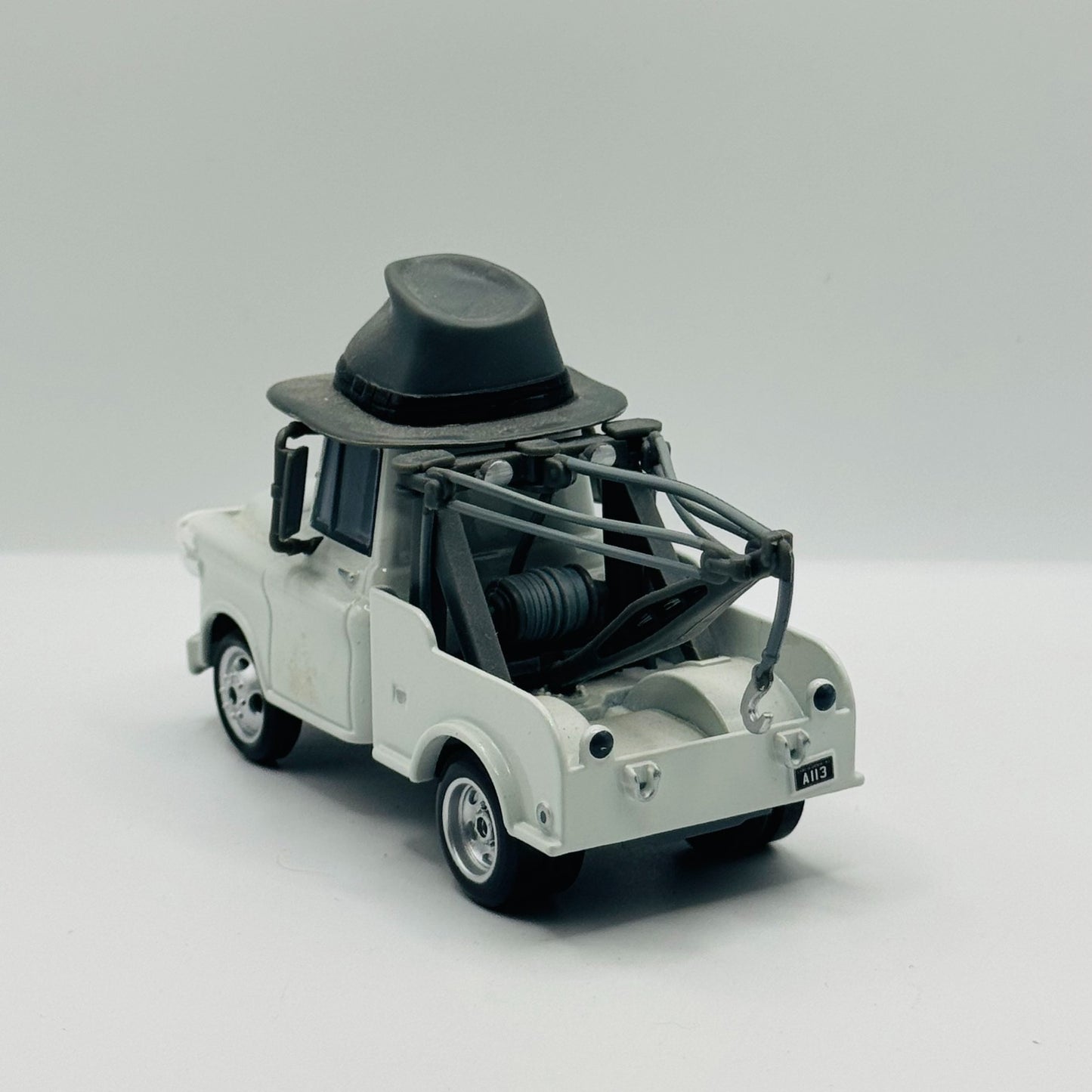 Disney Pixar Cars - MATER PRIVATE EYE P.I. & MCQUEEN Disney Store - 1:43 Diecast