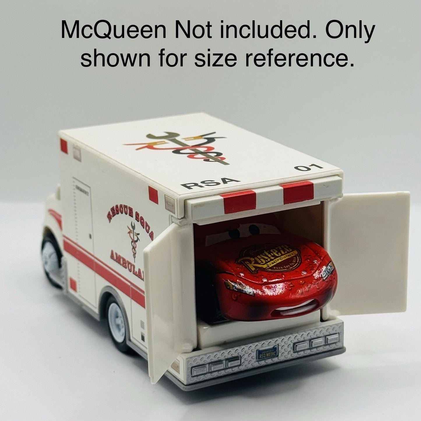 Disney Pixar Cars - RESCUE SQUAD AMBULANCE OPENING DOORS *NEAR MINT* 1:55 Scale