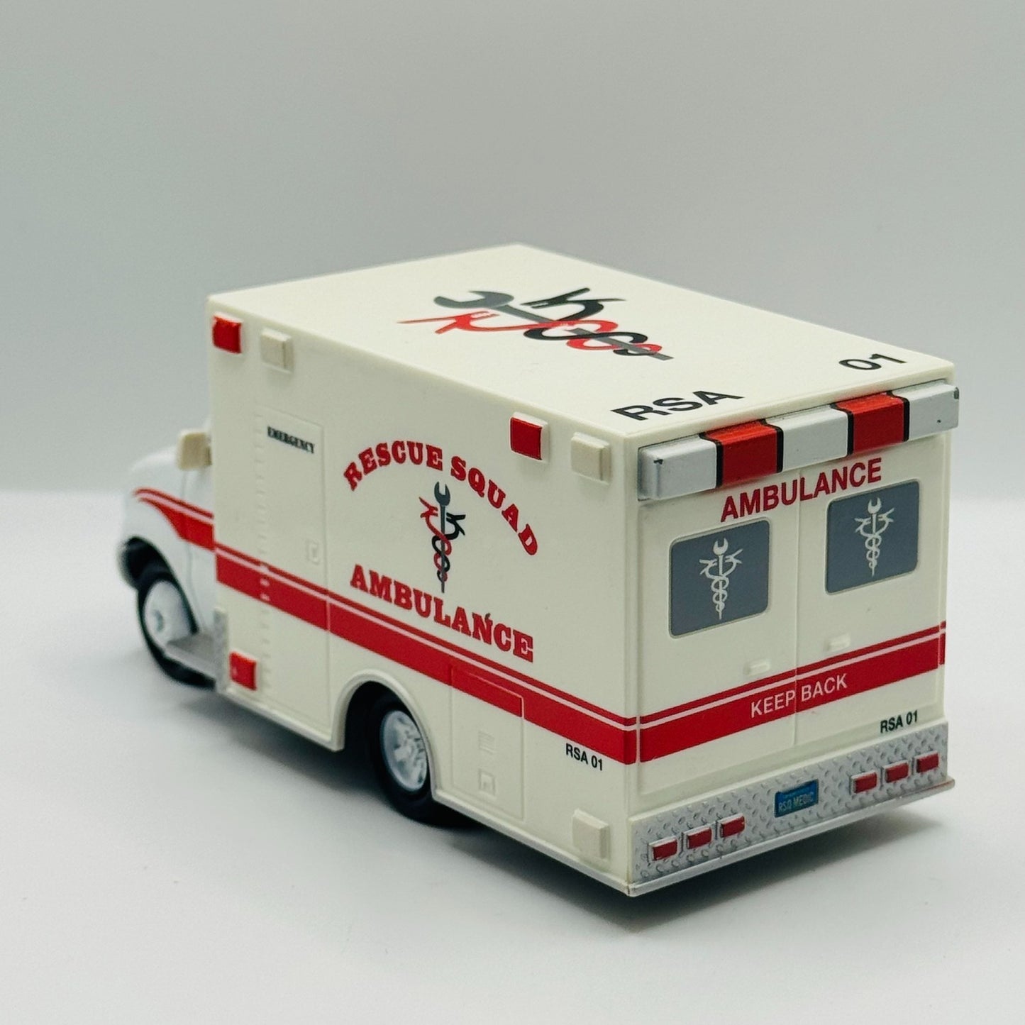 Disney Pixar Cars Toon - RESCUE SQUAD AMBULANCE Rescue Squad Mater- 1:55 Diecast