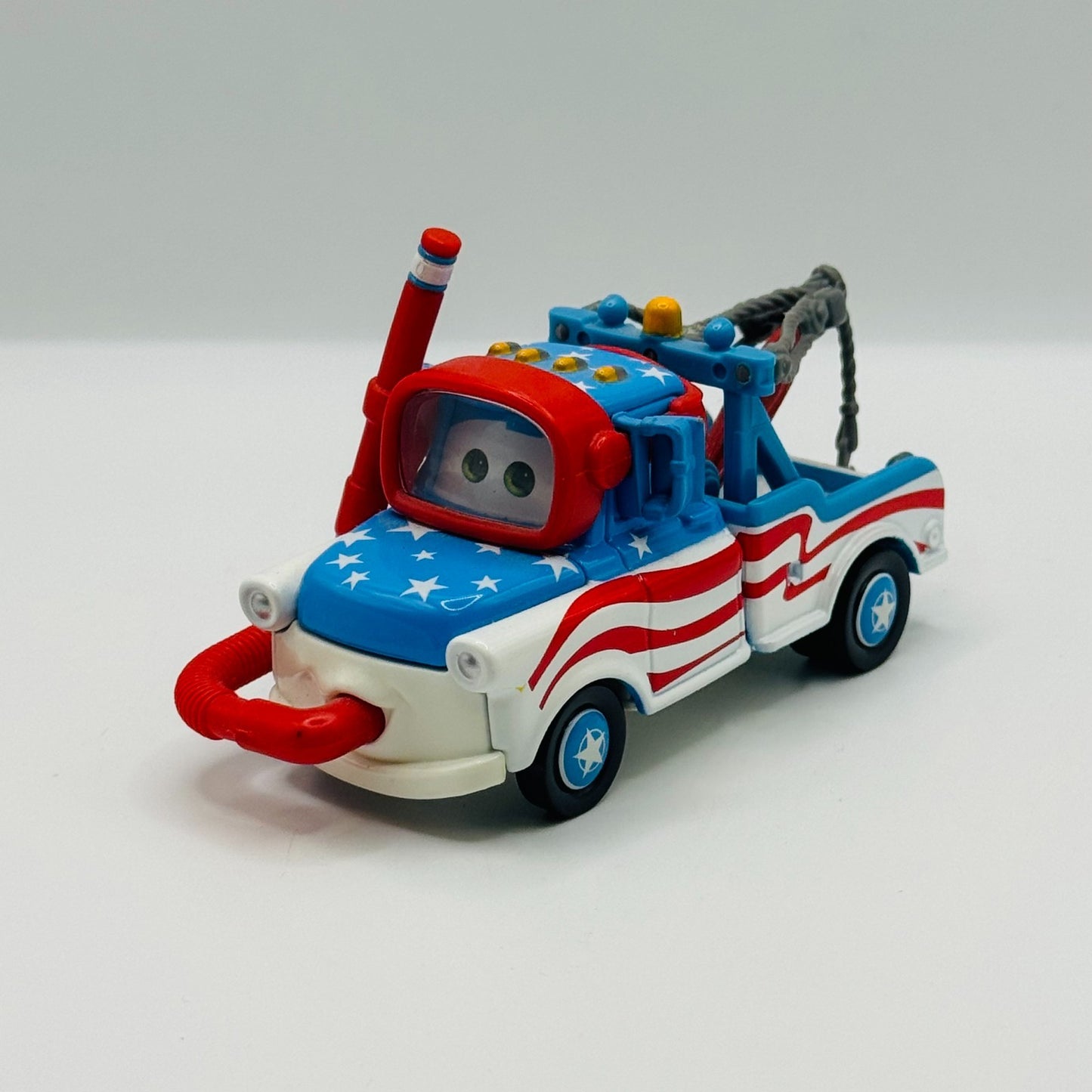 Disney Pixar Cars Toon - HIGH DIVE MATER Mater The Greater - 1:55 Diecast