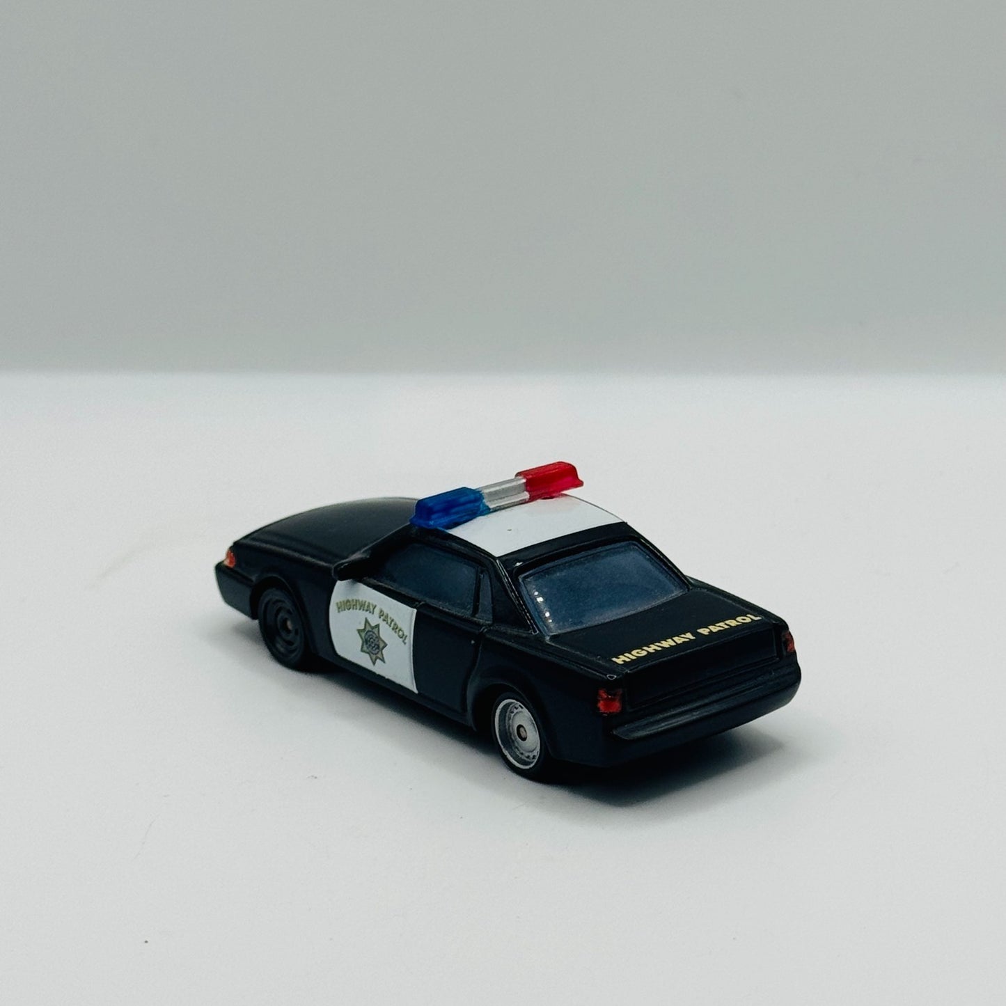 Disney Pixar Cars - AXLE ACCELERATOR - 1:55 Diecast