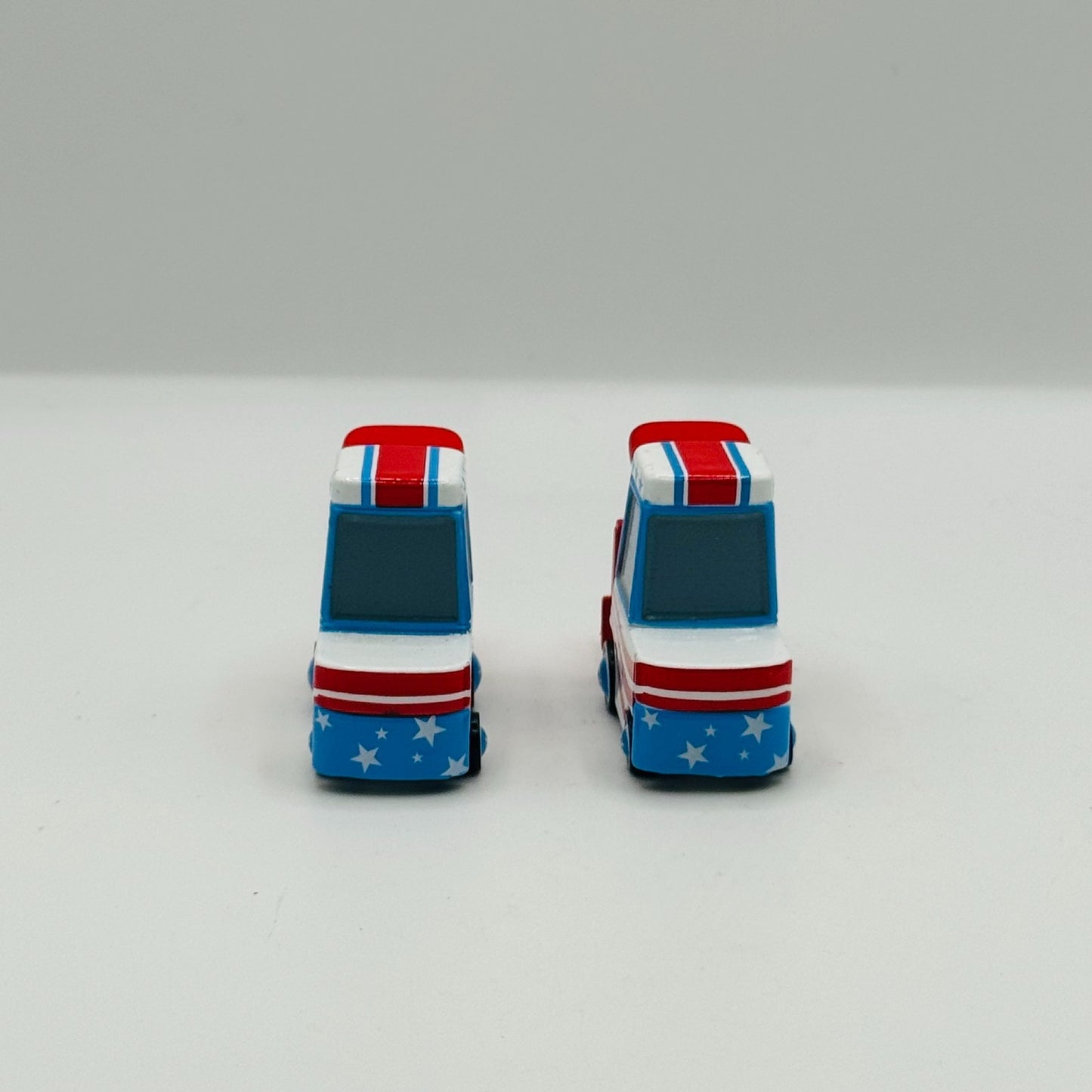 Disney Pixar Cars Toon LUG & NUTTY 4PK VARIANTS Mater The Greater - 1:55 Diecast