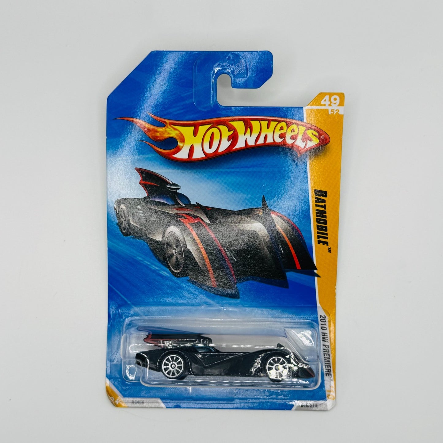 Hot Wheels - BATMOBILE 2010 HW PREMIERE 49/214 - 1:64 Scale Diecast