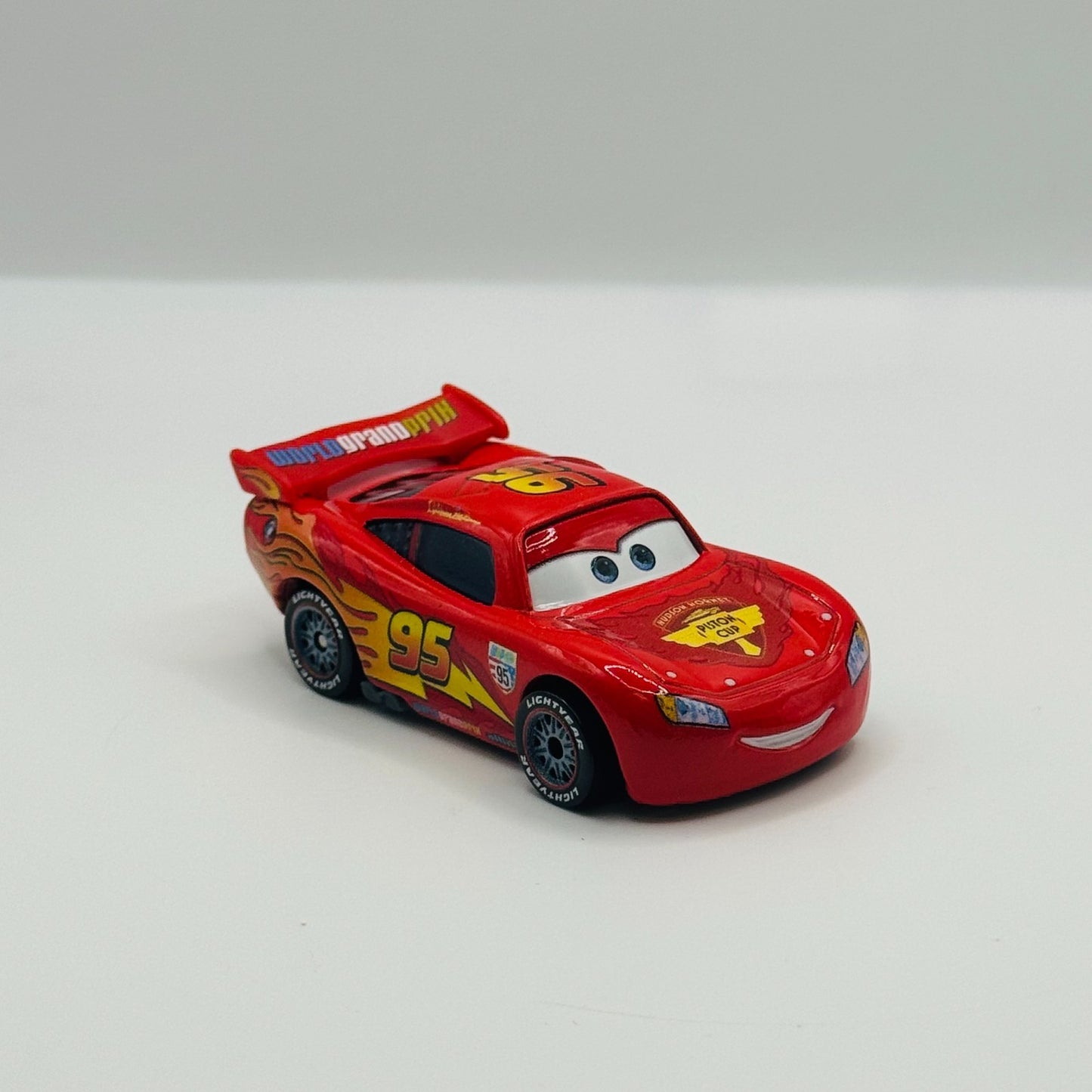 Disney Pixar Cars - WGP McQUEEN WITH RACING WHEELS Cars 2 2022 - 1:55 Diecast