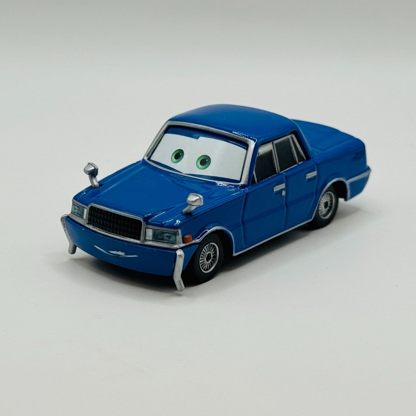 Disney Pixar Cars Toon - ITO SAN Tokyo Mater - 1:55 Diecast