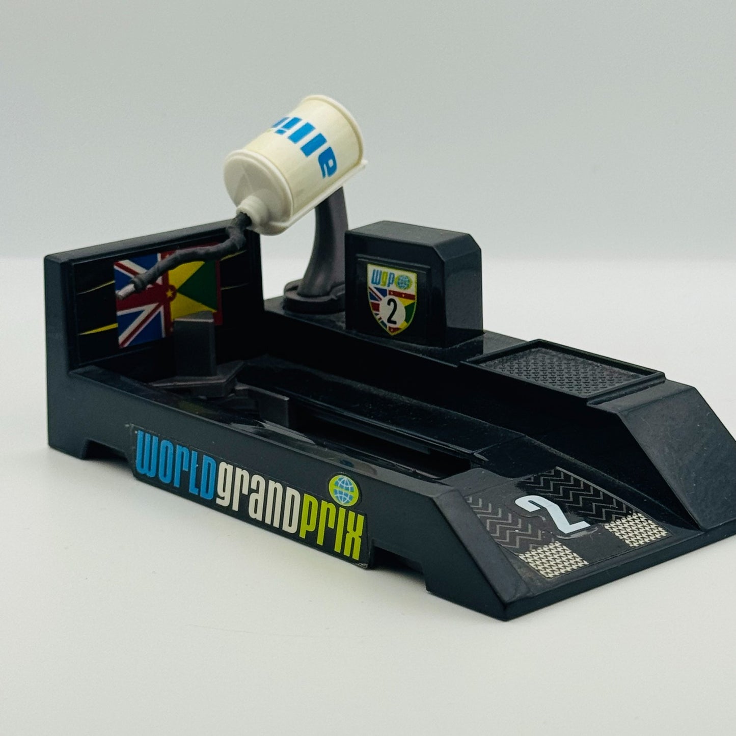 Disney Pixar Cars - LEWIS HAMILTON PIT STOP LAUNCHER WGP - 1:55 Diecast