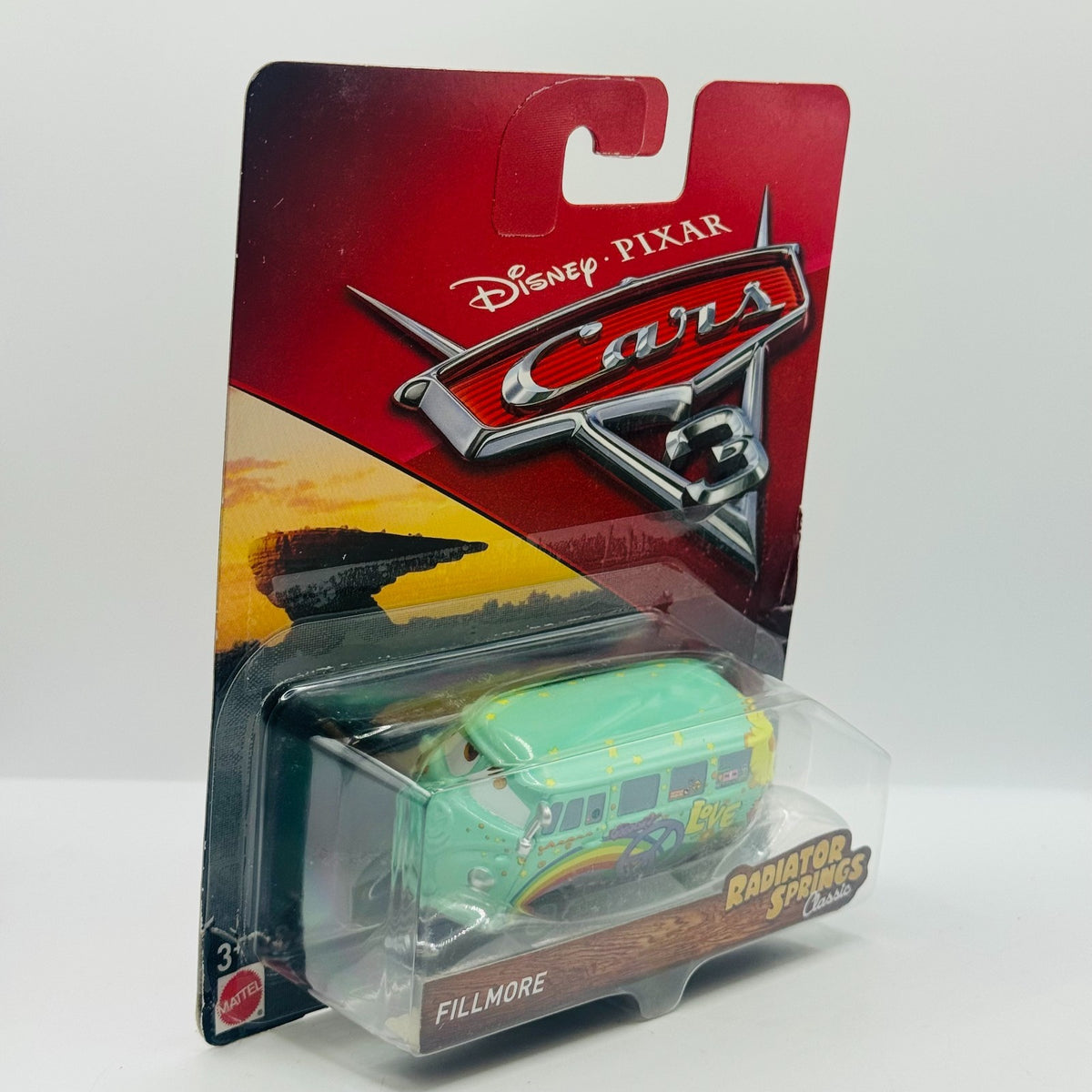 Disney Pixar Cars - RADIATOR SPRINGS CLASSIC FILLMORE Cars 3 2017 - 1:55 Diecast