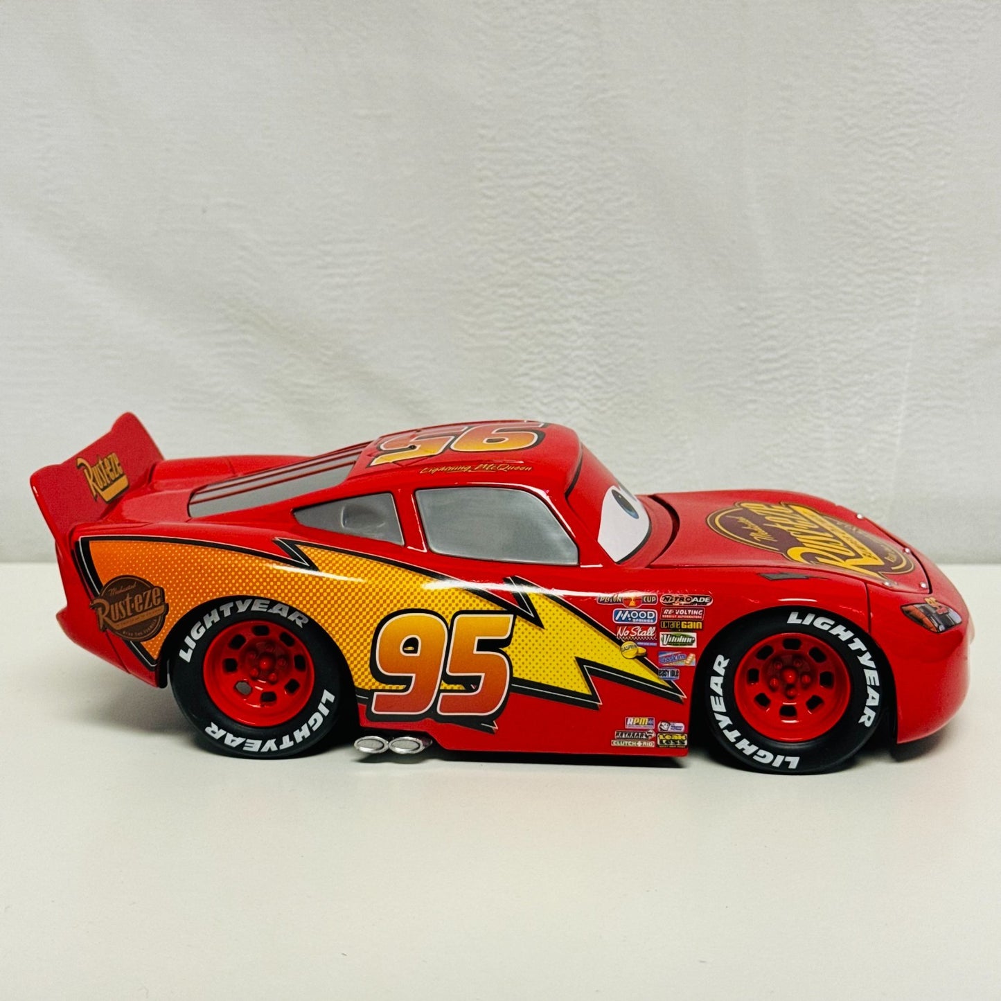 Disney Pixar Cars - JADA CARS 1 LIGHTNING MCQUEEN - 1:24 Diecast