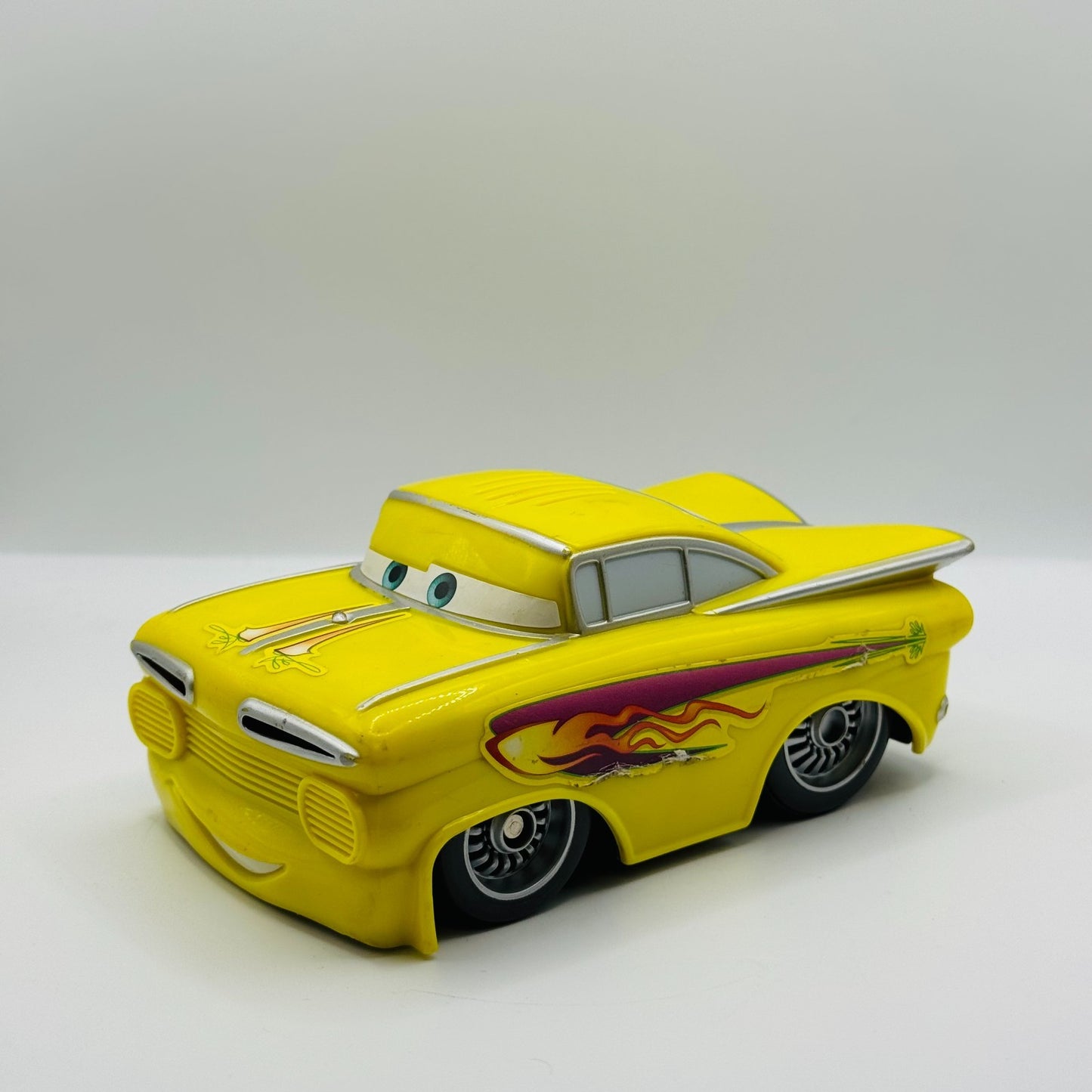 Disney Pixar Cars - SHAKE N GO YELLOW RAMONE *WORKING* - Fisher Price 2007