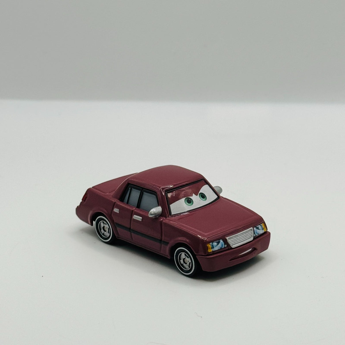 Disney Pixar Cars - SKIP RICTER Final Lap 2010 - 1:55 Diecast