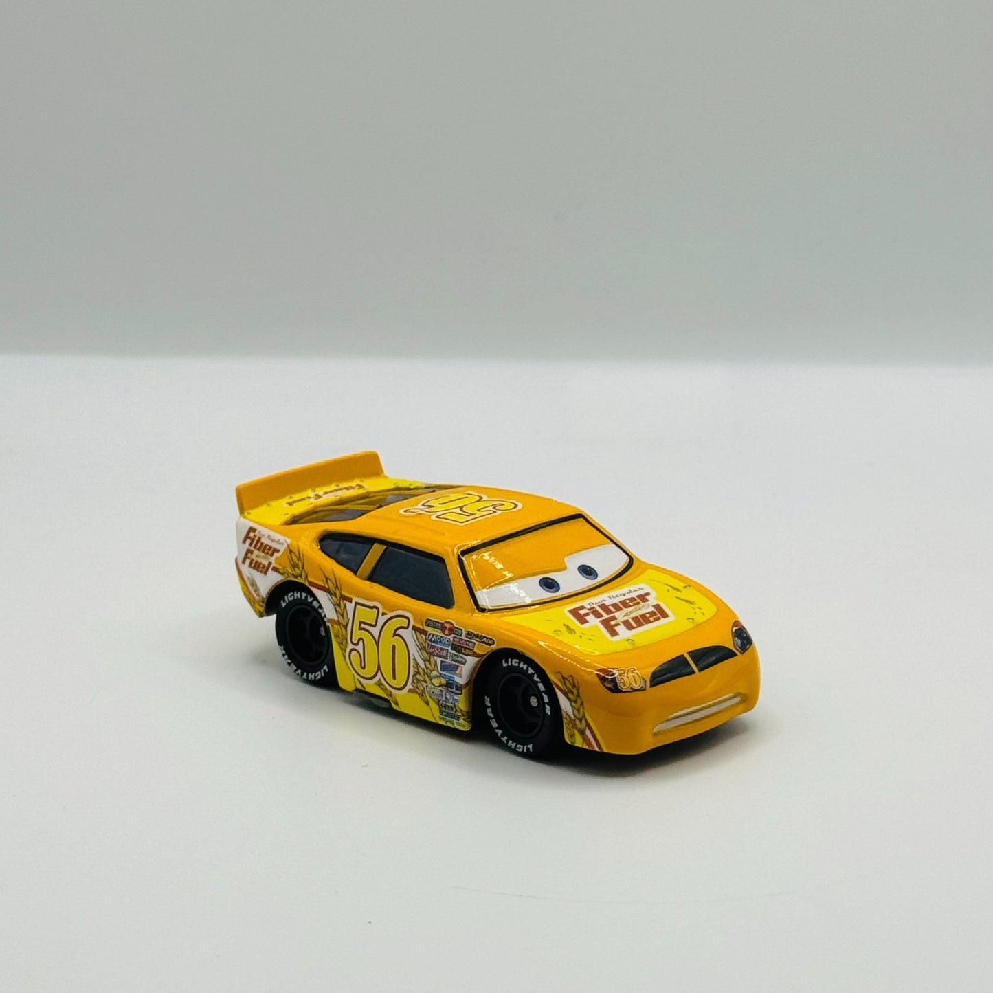 Disney Pixar Cars - BRUSH CURBER FIBER FUEL Rubber Tires Piston Cup 1:55 Diecast
