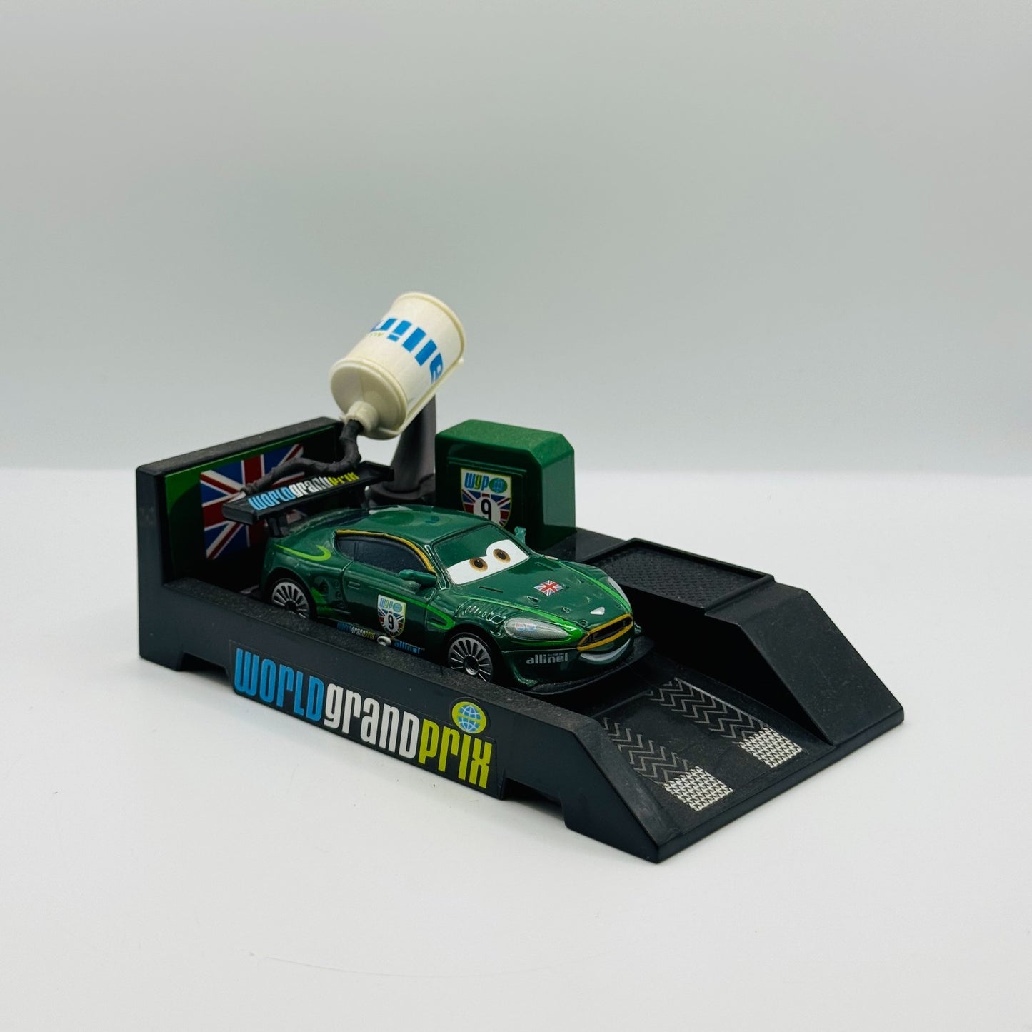 Disney Pixar Cars - MAX SCHNELL PIT STOP LAUNCHER WGP - 1:55 Diecast