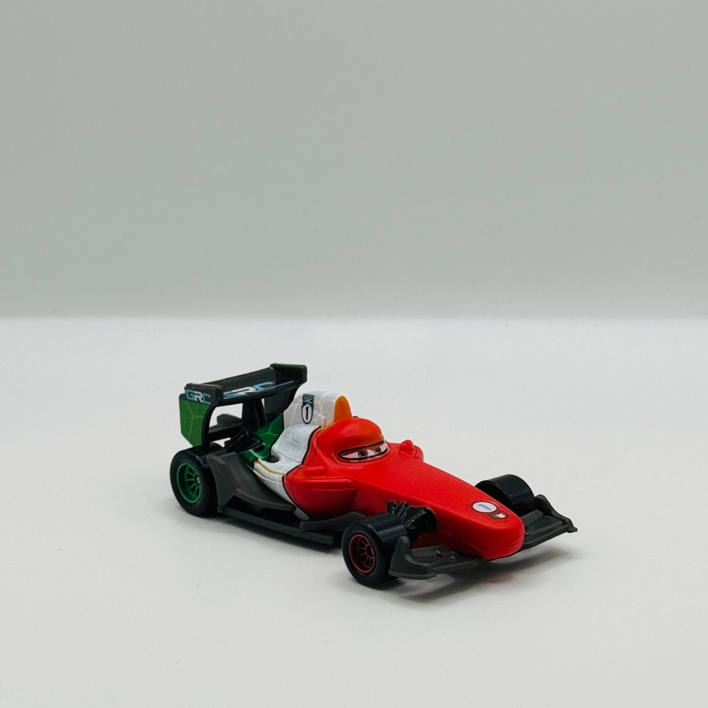 Disney Pixar Cars - COLOR CHANGERS GRC FRANCESCO BERNOULLI - 1:55 Scale