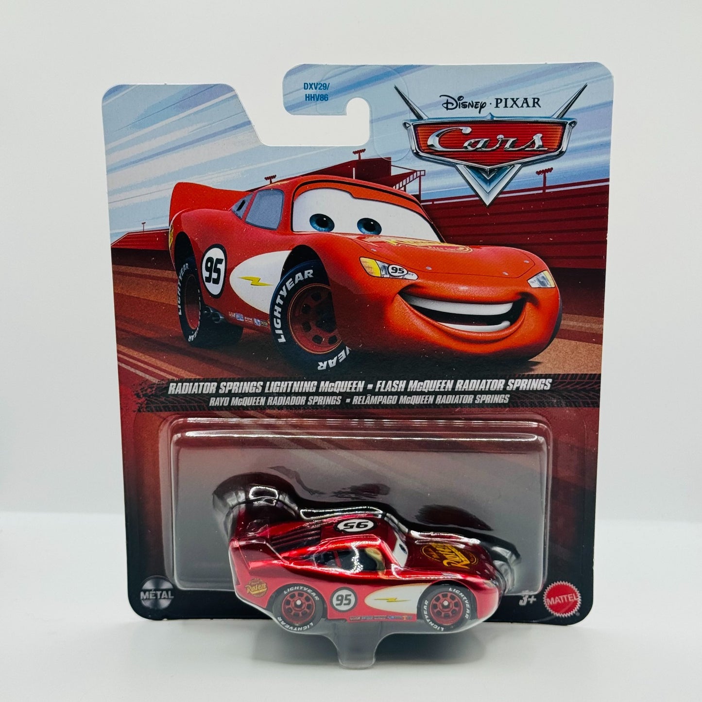 Disney Pixar Cars - METALLIC RADIATOR SPRINGS LIGHTNING MCQUEEN - 1:55 Diecast