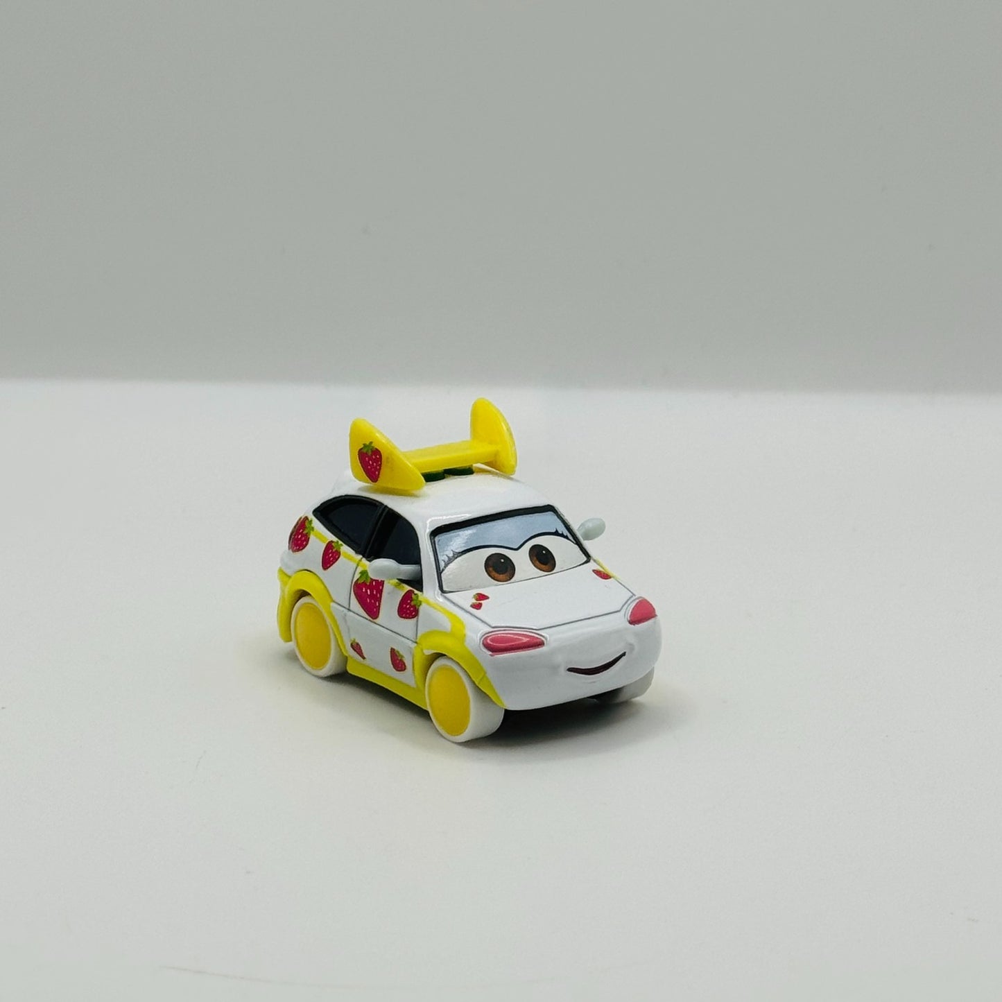 Disney Pixar Cars - ICHIGO *CHASE* Tuners 2013 - 1:55 Diecast