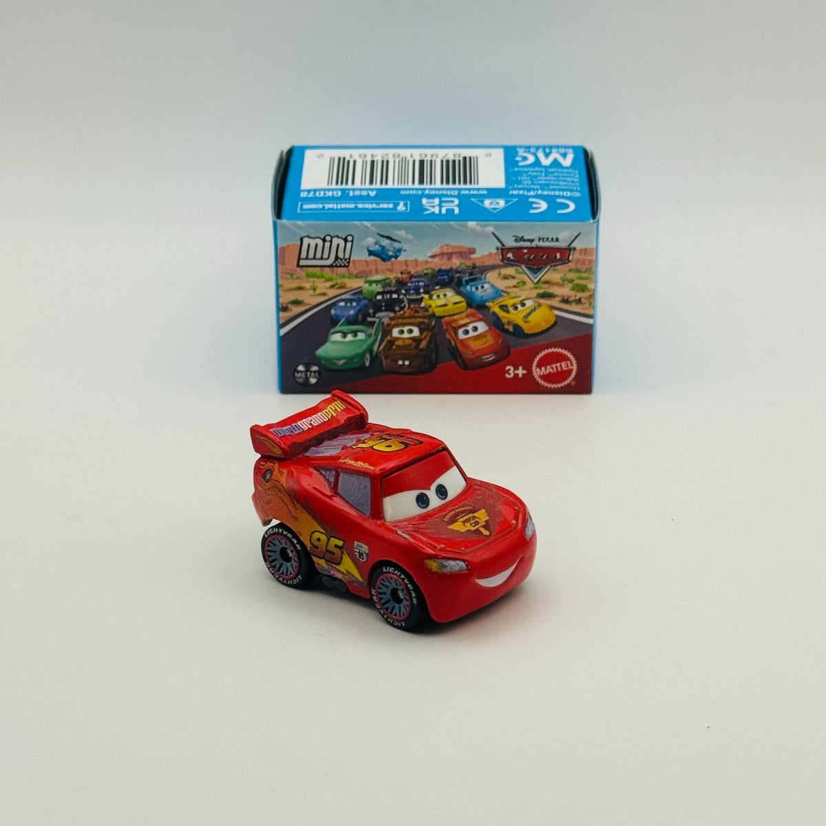Disney Pixar Cars - Mini Racers CARS 2 WGP LIGHTNING MCQUEEN #22 2026 - Diecast