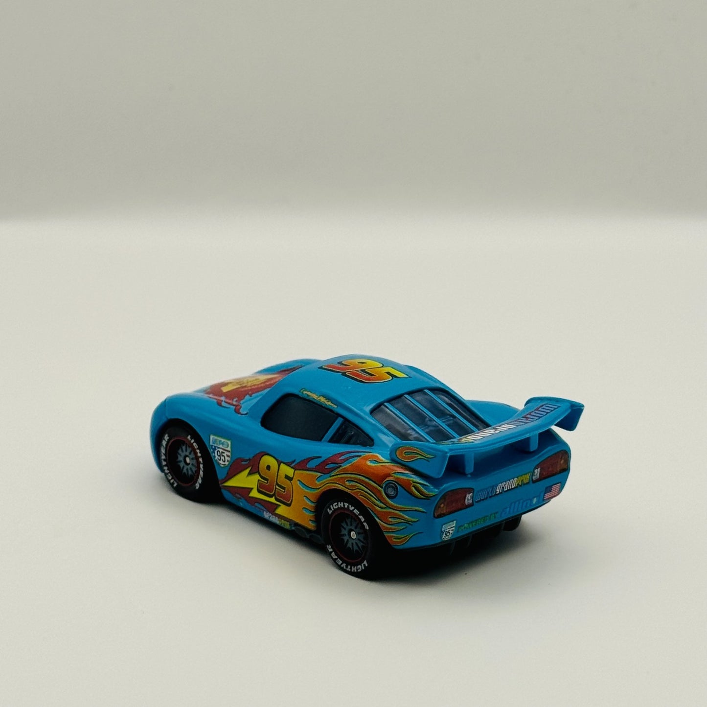 Disney Pixar Cars - BLUE CARS 2 LIGHTNING MCQUEEN FACTORY CUSTOM - 1:55 Diecast