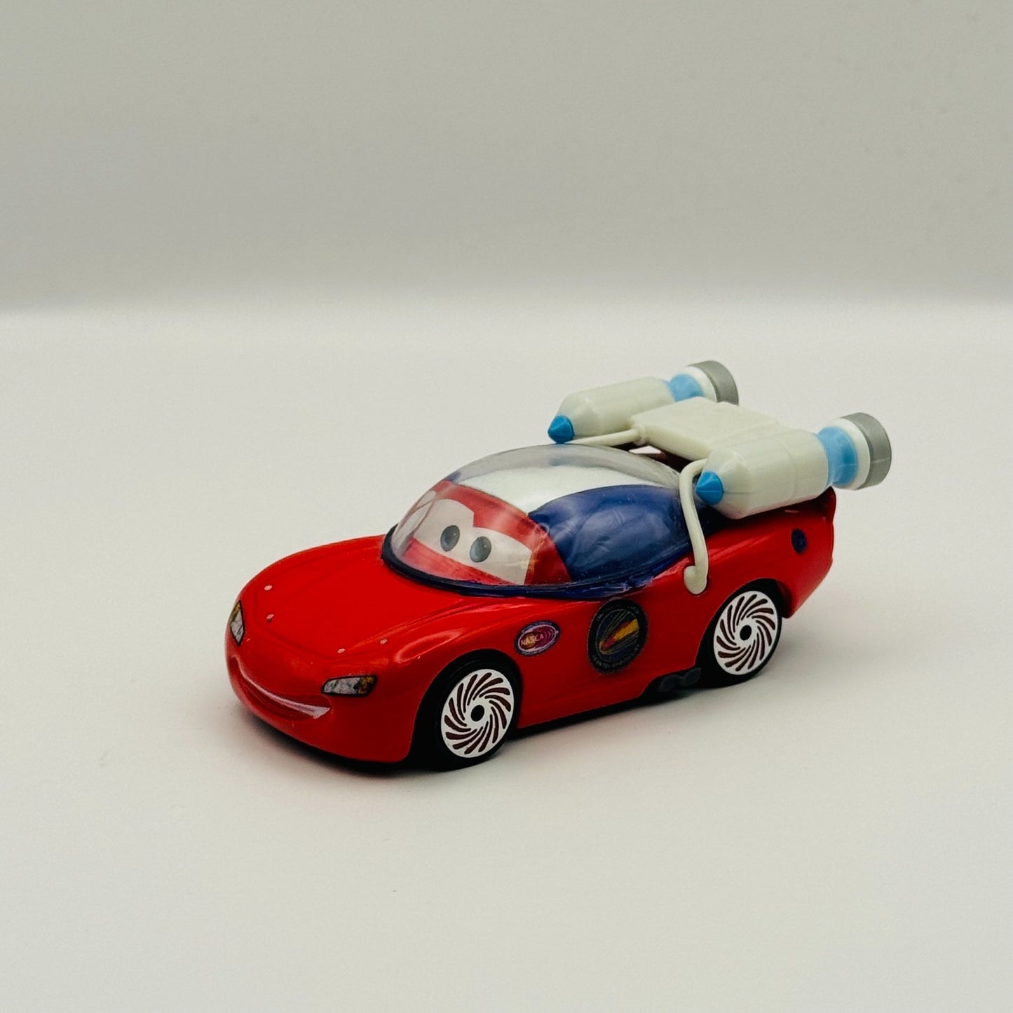 Disney Pixar Cars AUTONAUT LIGHTNING MCQUEEN Take Flight Moon Mater 1:55 Diecast