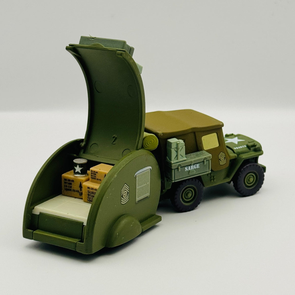 Disney Pixar Cars - ROAD TRIP SARGE & TRAILER RD TR1P - 1:55 Diecast *RARE*