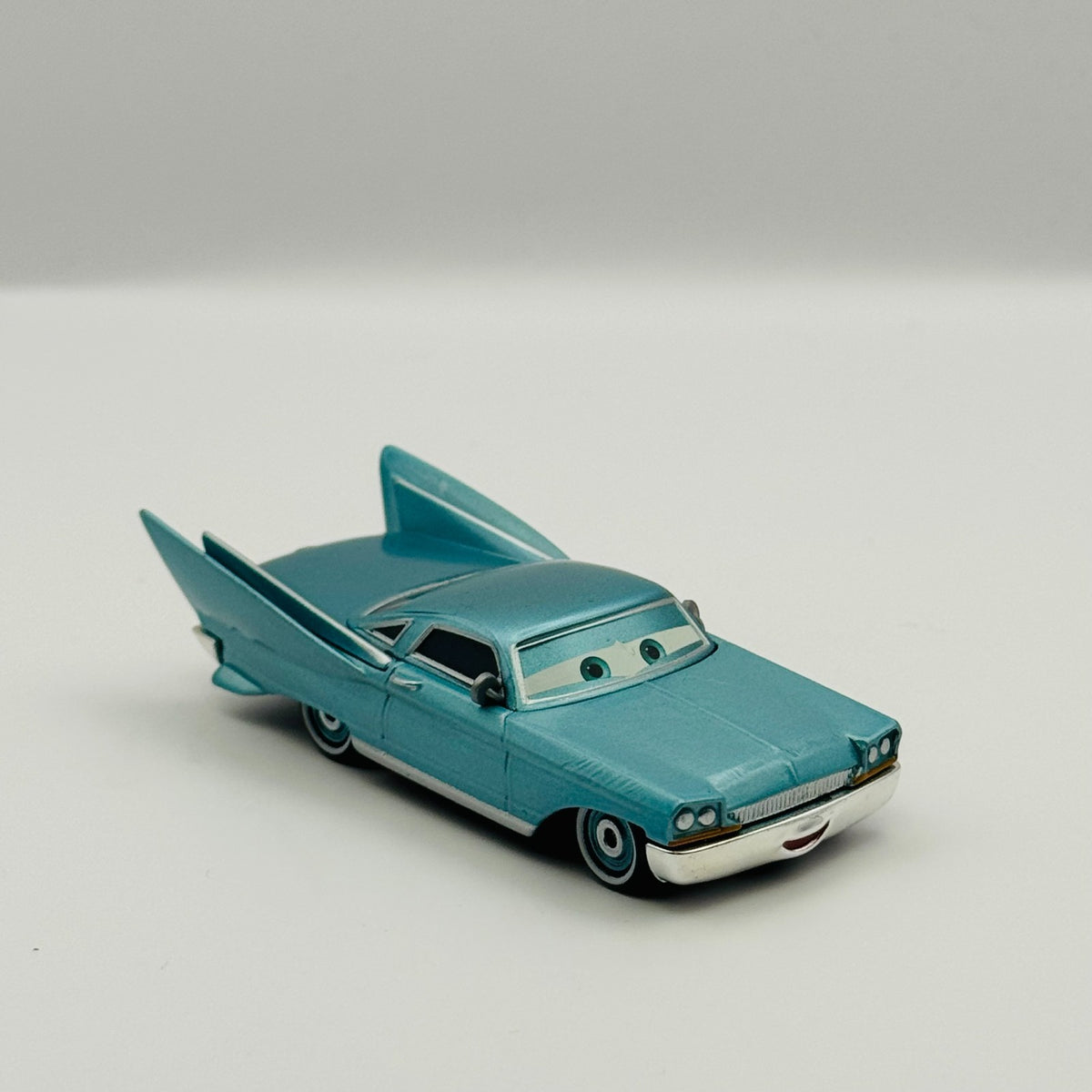 Disney Pixar Cars - TIMOTHY TIMEZONE TRUECOAT Final Lap 2010 - 1:55 Diecast