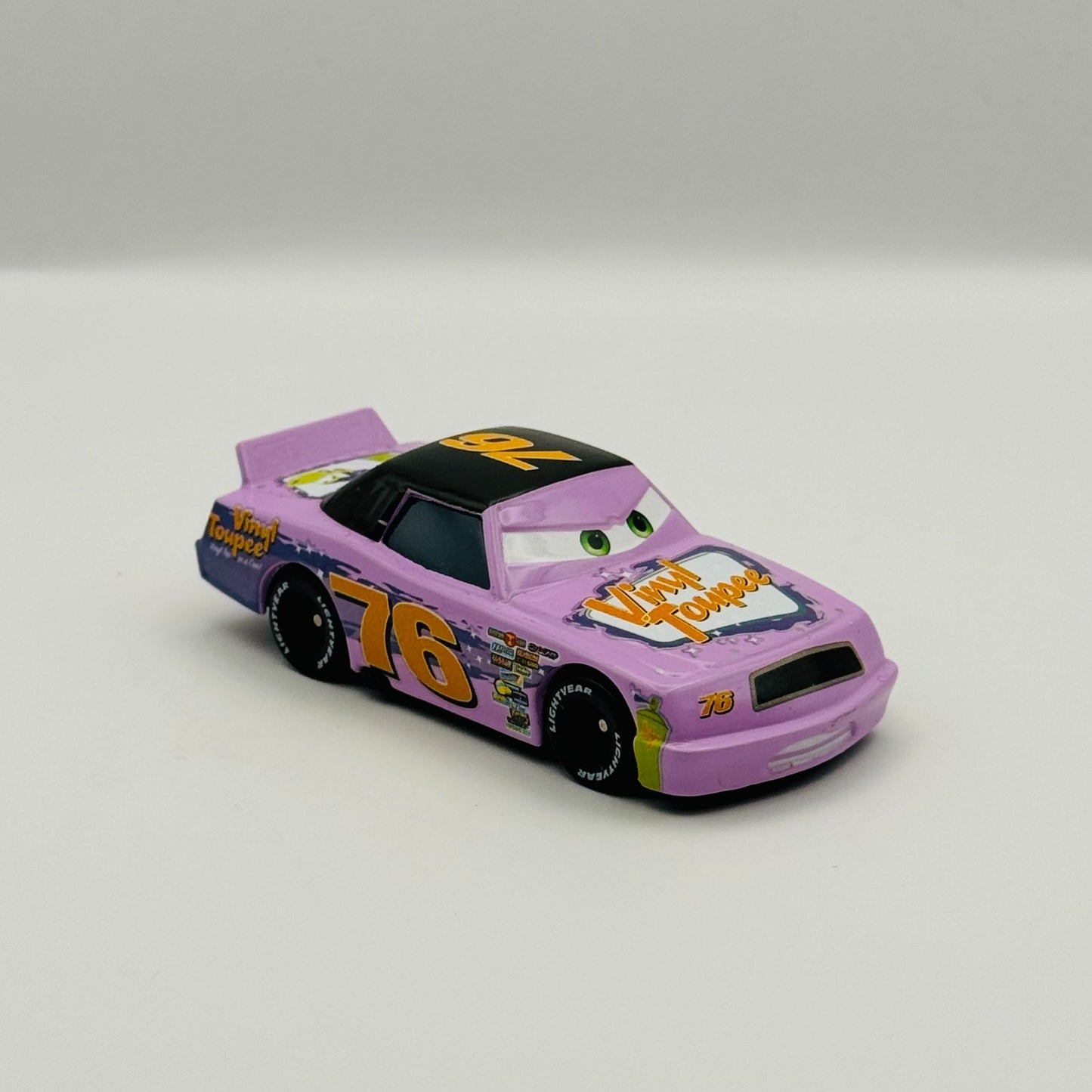 Disney Pixar Cars - VINYL TOUPEE CRUSTY ROTOR Rubber Tires Piston - 1:55 Diecast