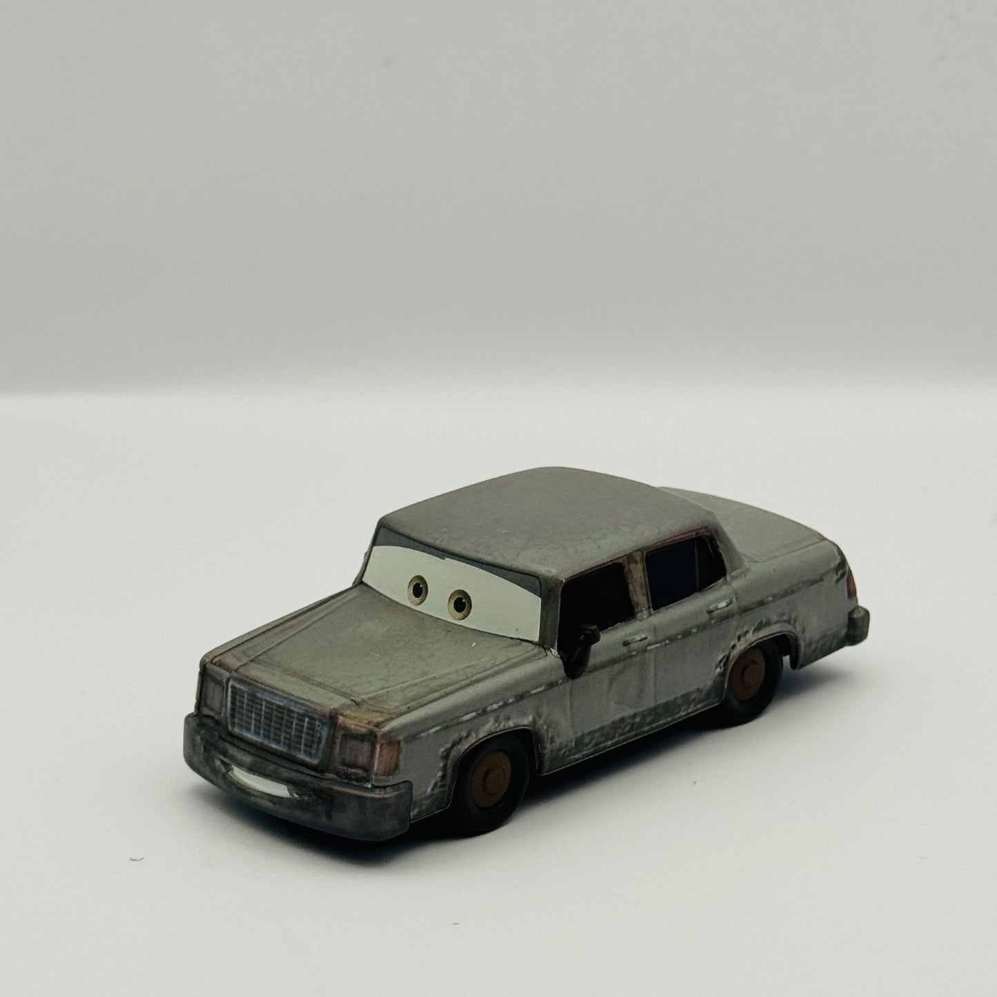 Disney Pixar Cars - MICHAEL SPARKBER Rusteze Tent - 1:55 Diecast