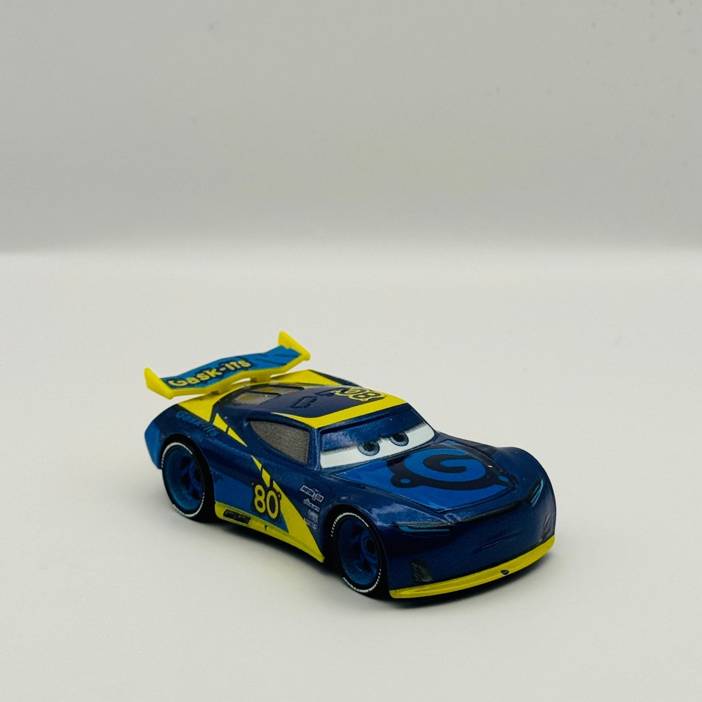 Disney Pixar Cars - DAN CARCIA GASK-ITS Next Gen 2020 - 1:55 Diecast