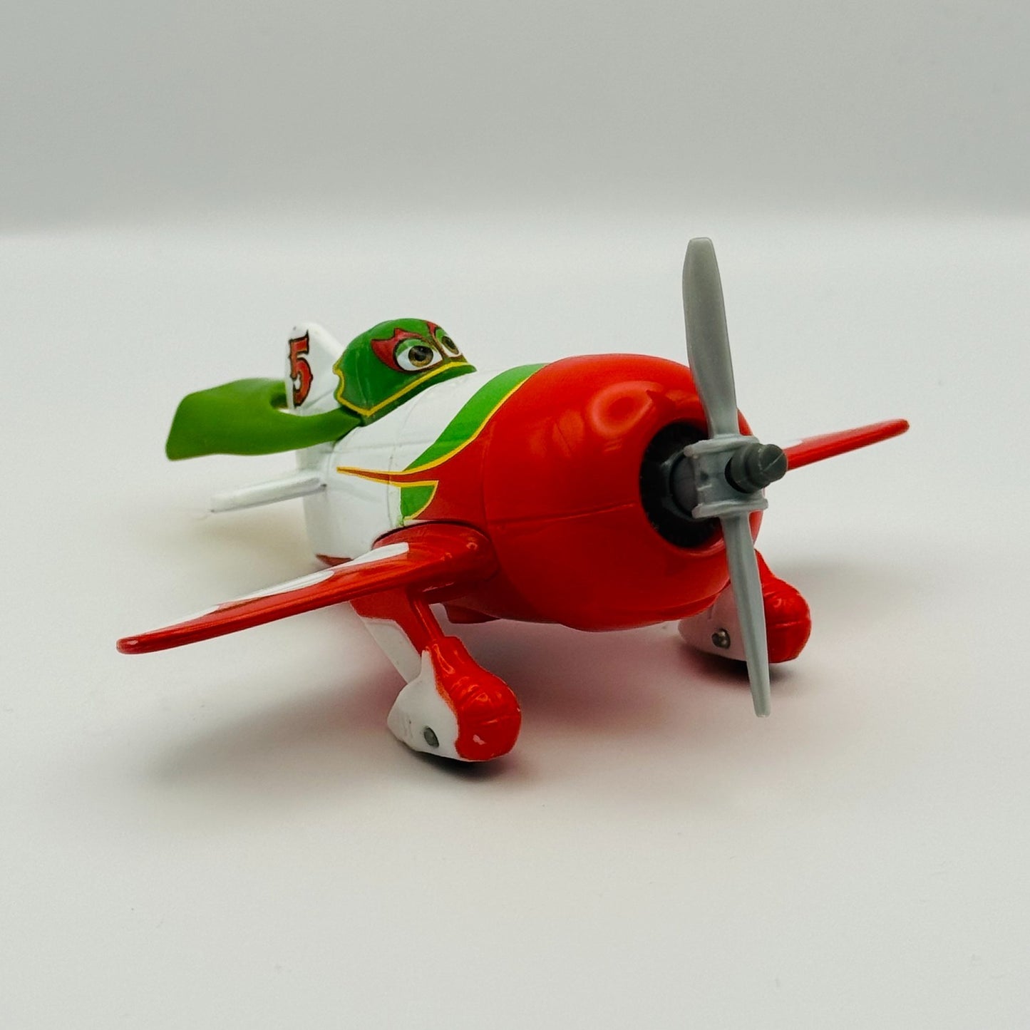 Disney Planes & Pixar Cars - EL CHUPACABRA 2013 - 1:55 Diecast