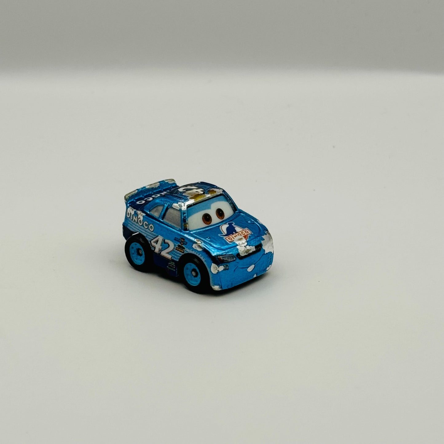 Disney Pixar Cars - Mini Racers METALLIC CAL WEATHERS DINOCO - Diecast