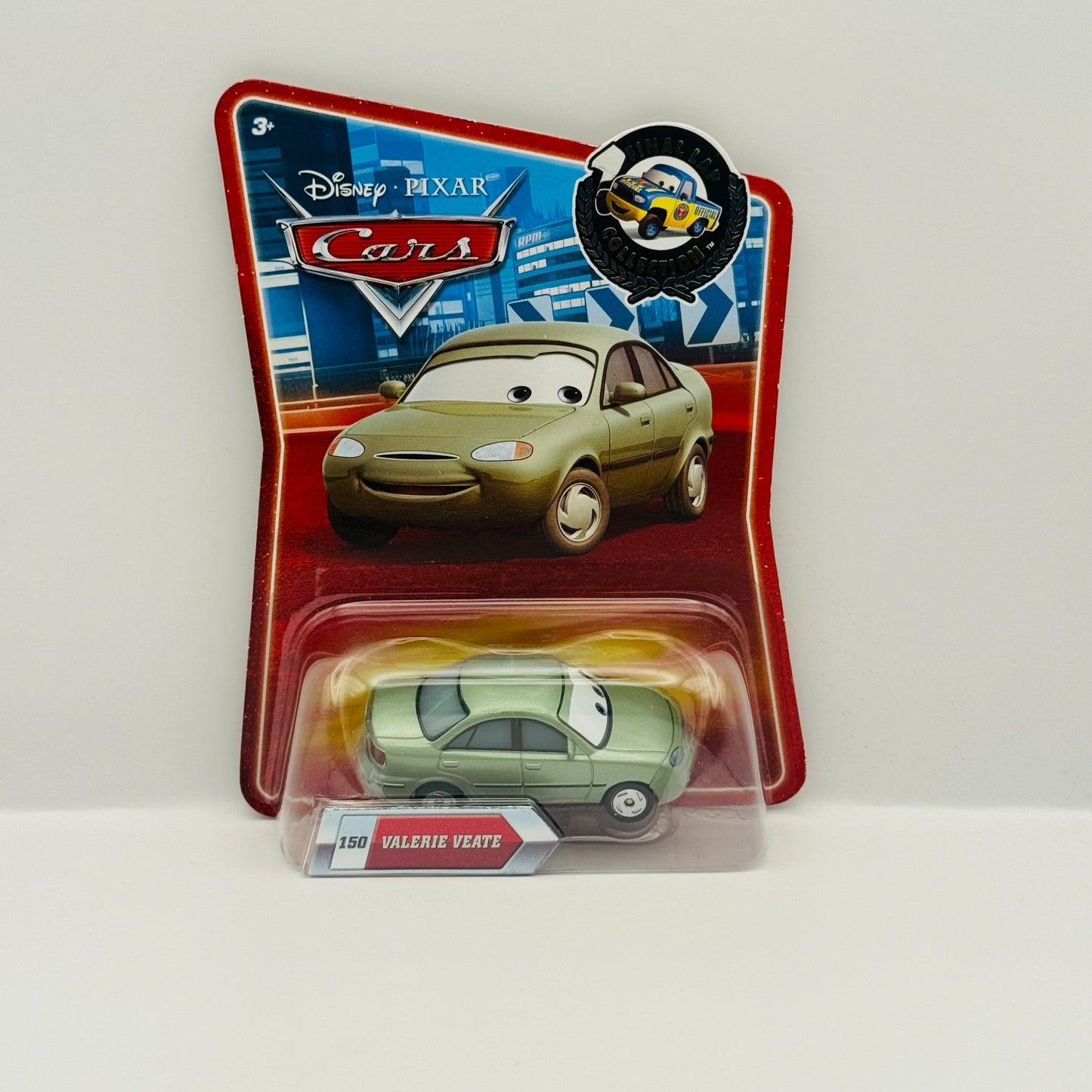 Disney Pixar Cars - VALERIE VEATE Final Lap 2010 - 1:55 Diecast