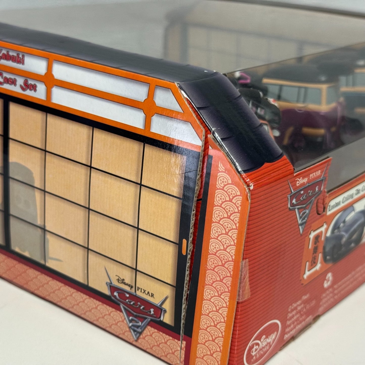Disney Pixar Cars TRAVELLIN' THROUGH TOKYO 9-PK TAMIKO Disney Store 1:43 Diecast