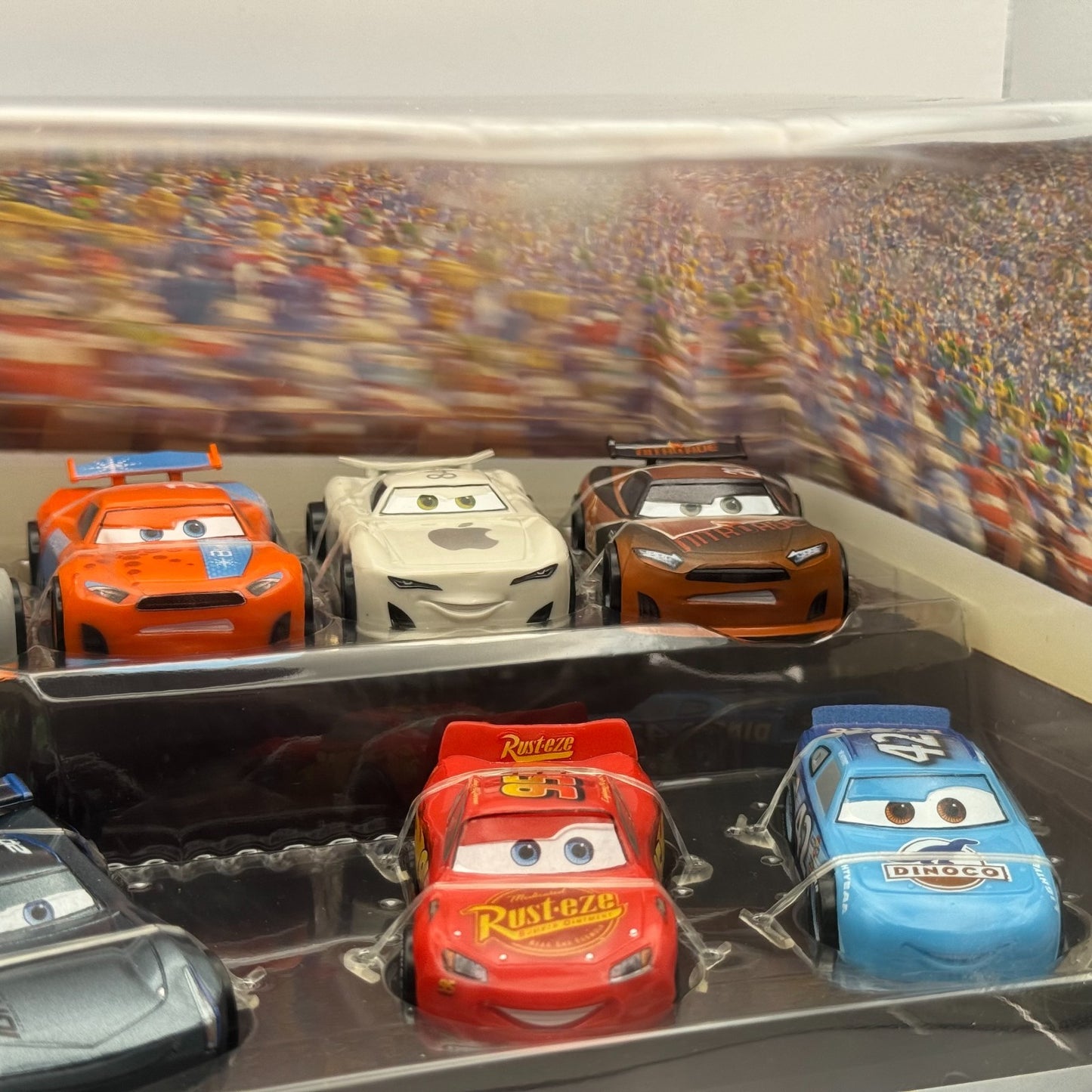 Disney Pixar Cars - CARS 3 VETERAN & NEXT GEN 9-PK APPLE CAR JP DRIVE 1:55 Scale