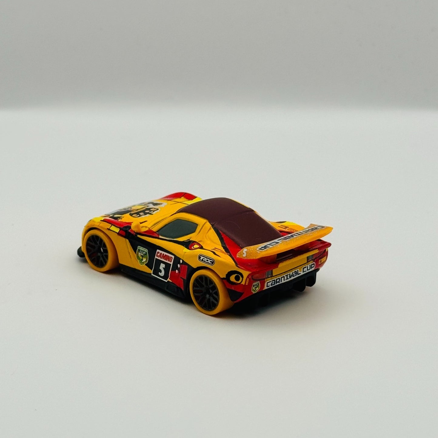 Disney Pixar Cars - CARNIVAL CUP MIGUEL CAMINO TROC WGP 2016 - 1:55 Diecast