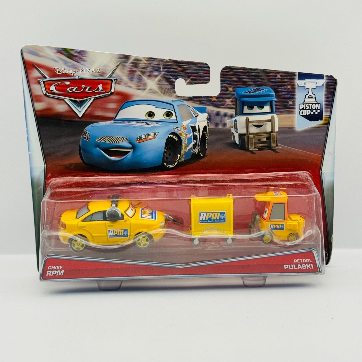 Disney Pixar Cars - CHIEF RPM & PETROL PULASKI EASY IDLE ERROR CARD 1:55 Diecast
