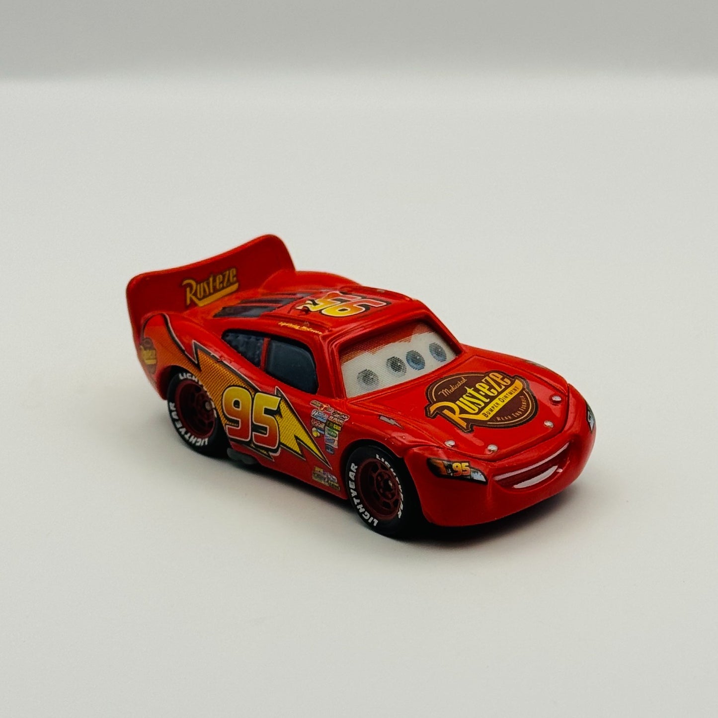 Disney Pixar Cars V3 LIGHTNING MCQUEEN LENTICULAR Eyes Change 2010 1:55 Diecast