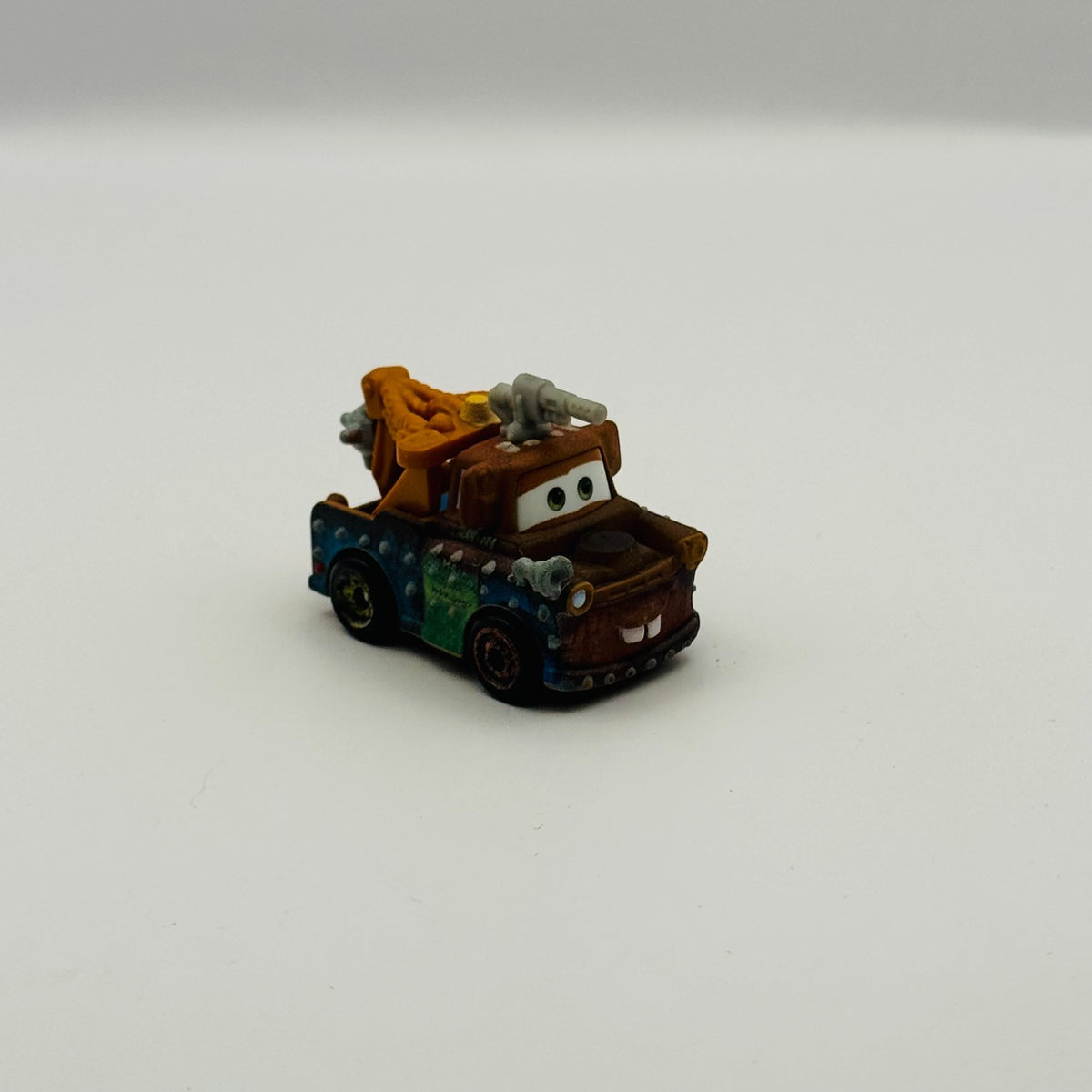 Disney Pixar Cars - RUMBLER MATER On The Road - Diecast