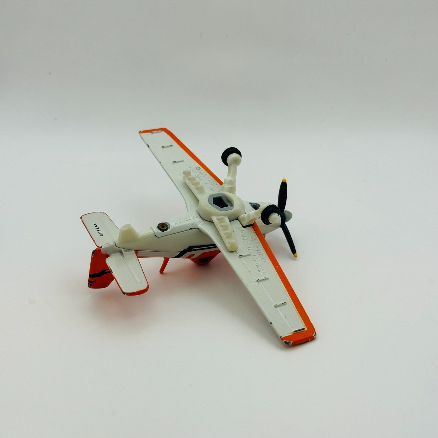 Disney Planes & Cars - STRUT JETSTREAM DUSTY Propwash Junction 2016 1:55 Diecast